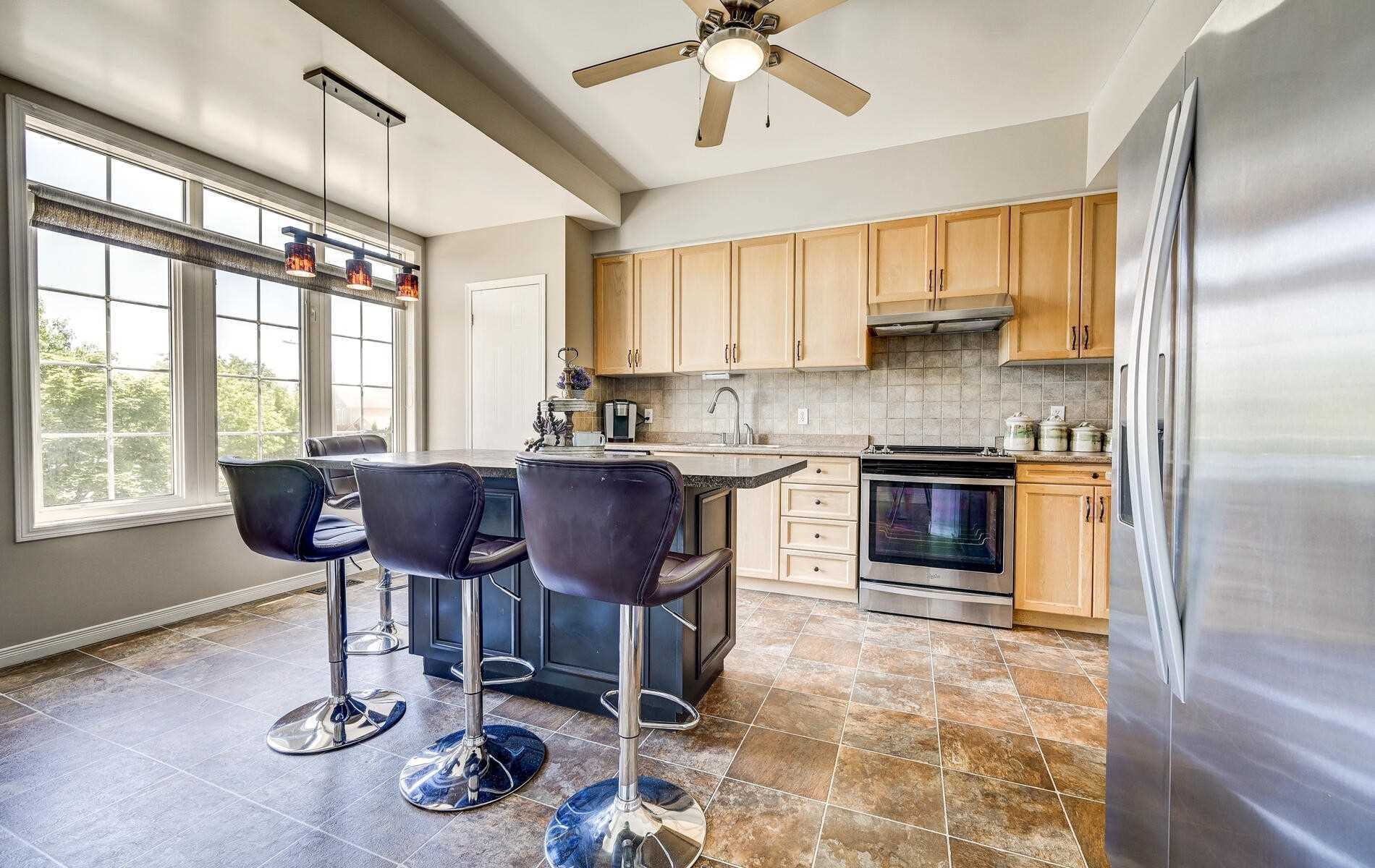 70 Mcfeeters Cres