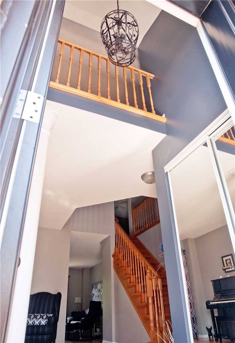 512 Sandalwood Crt