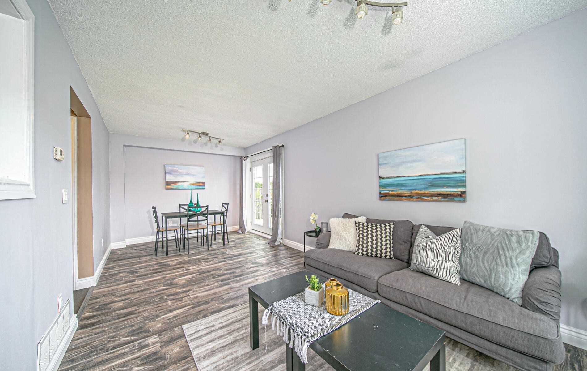 63 Stanford Cres