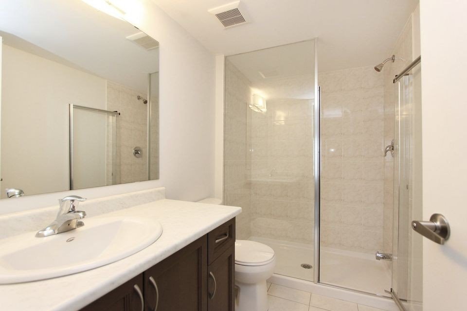1460 Whites Rd, #407