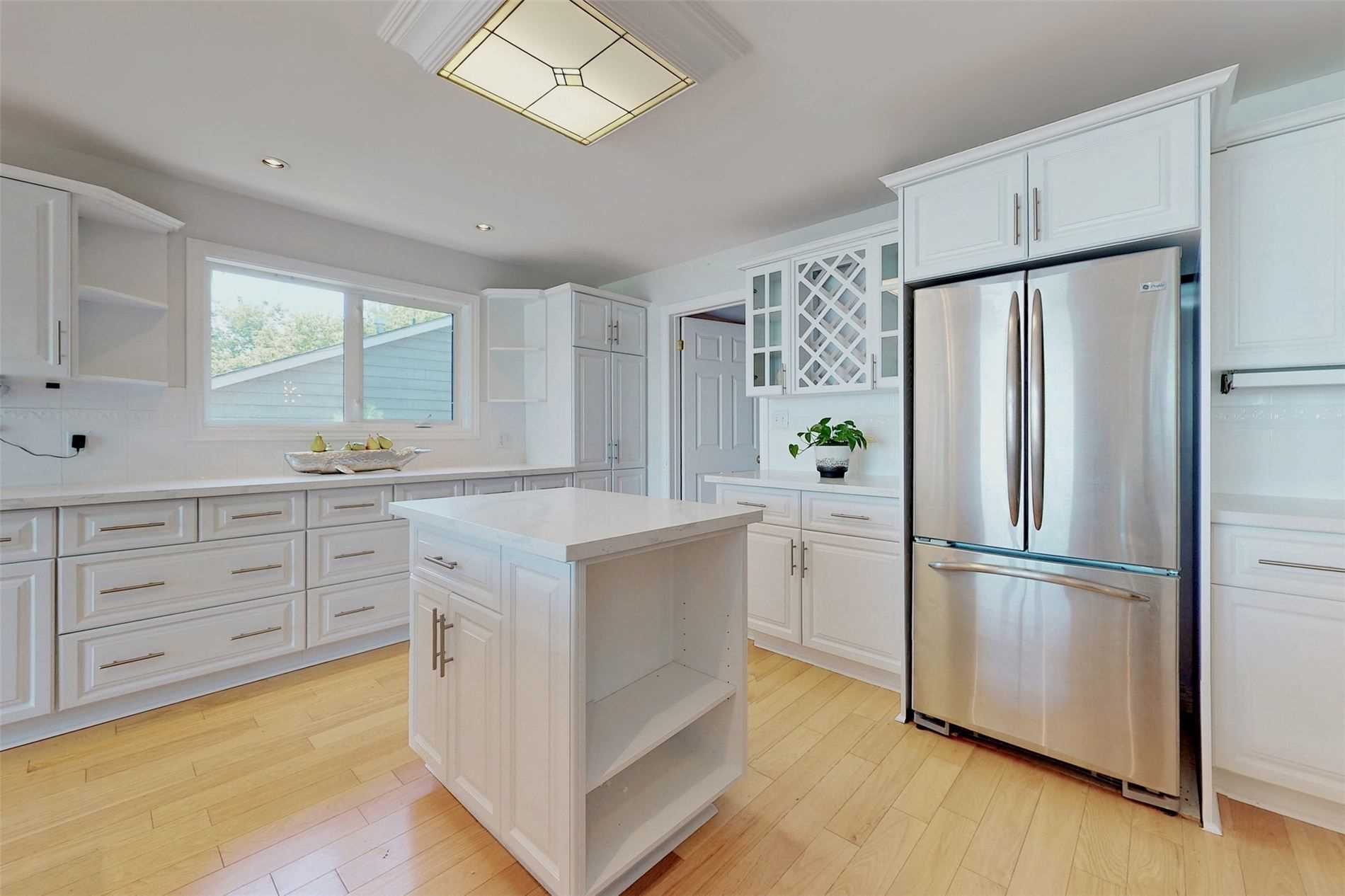 207 Aldred Dr