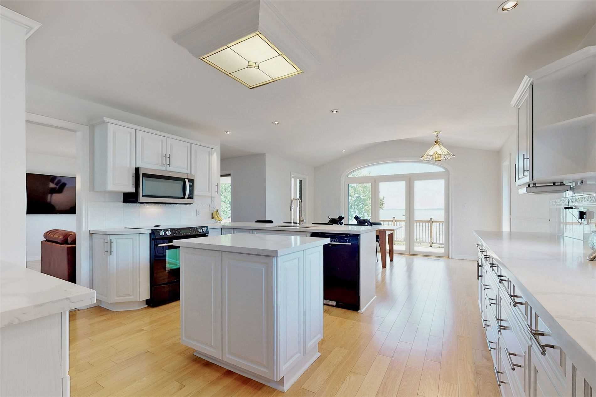 207 Aldred Dr