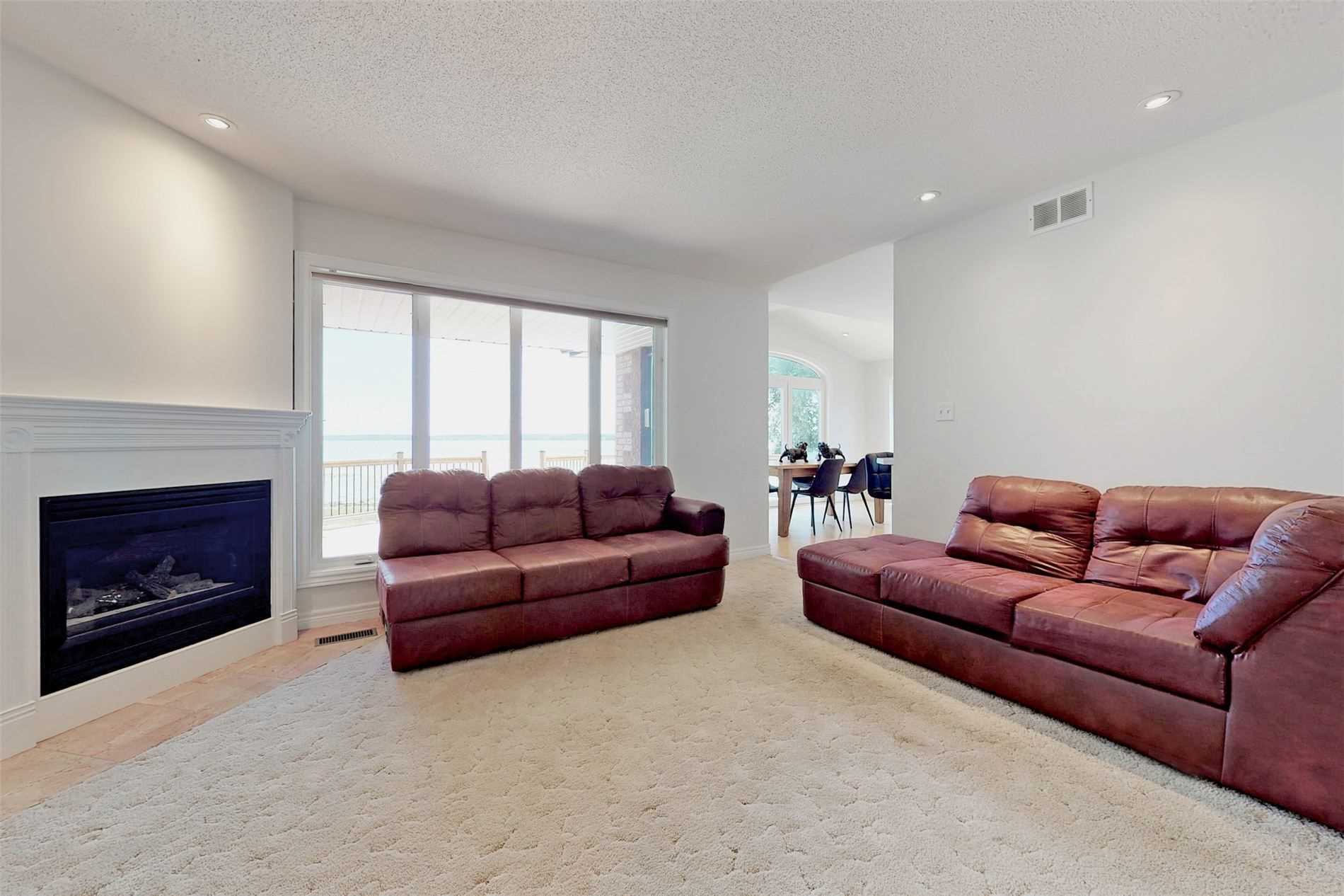 207 Aldred Dr