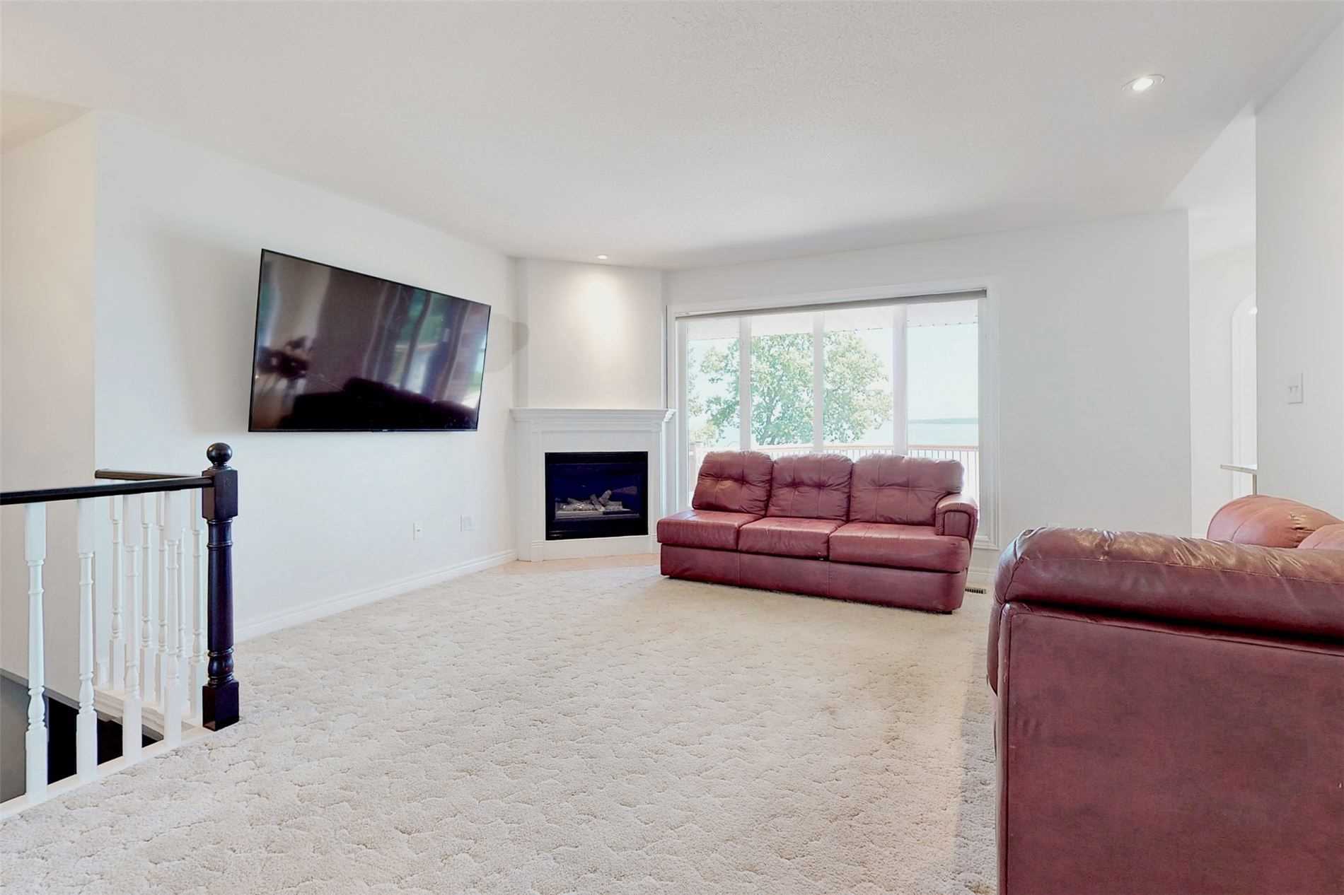 207 Aldred Dr