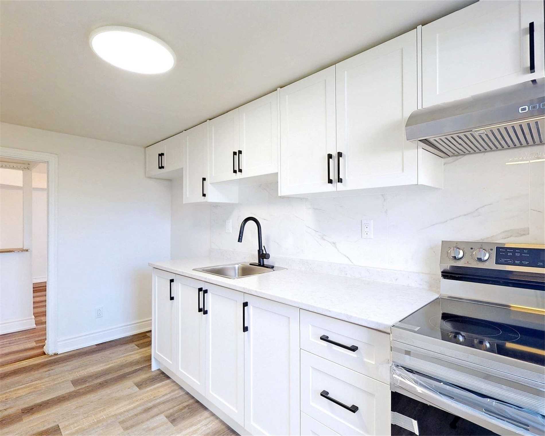 826 Scarborough Golf Clu Rd
