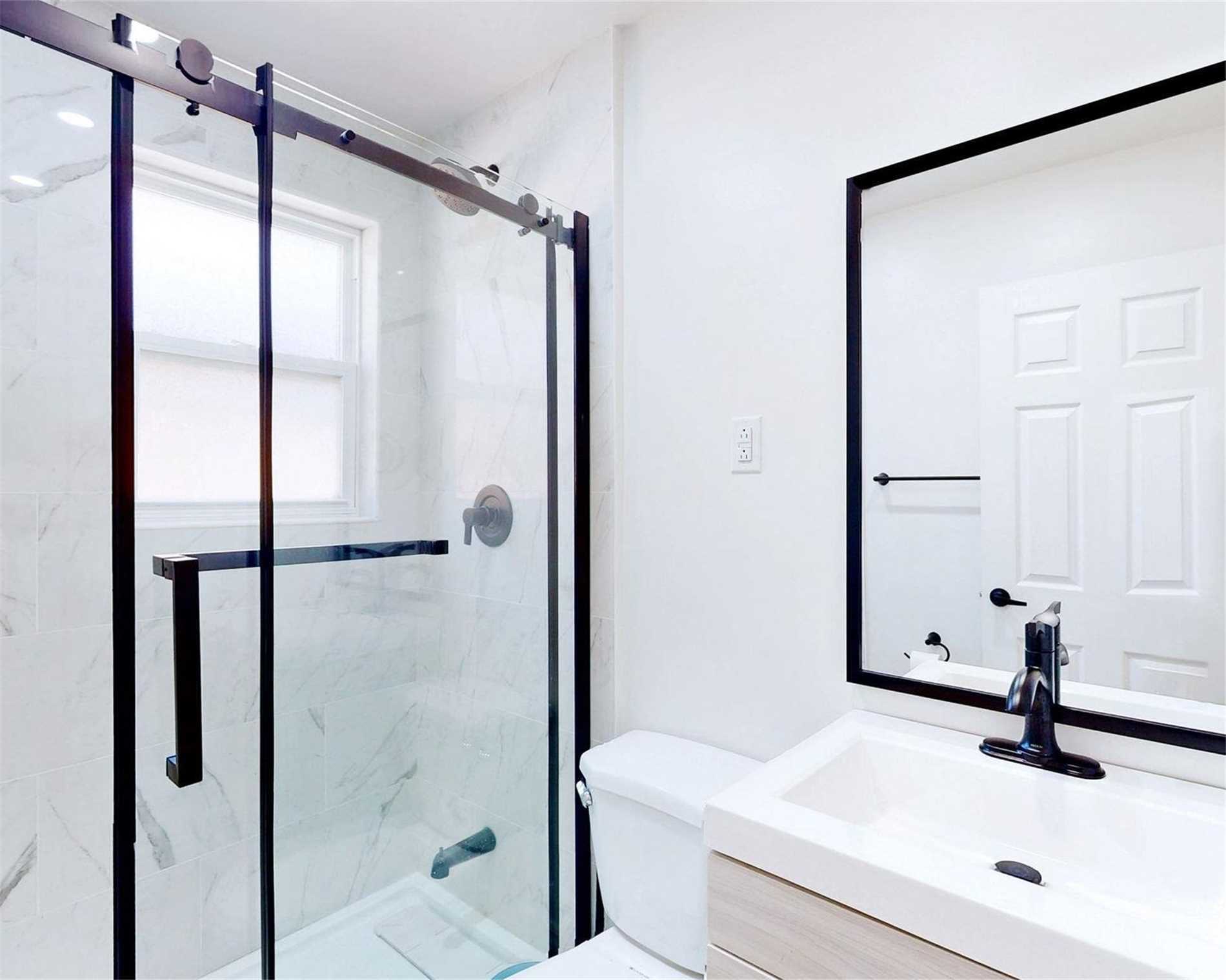 826 Scarborough Golf Clu Rd