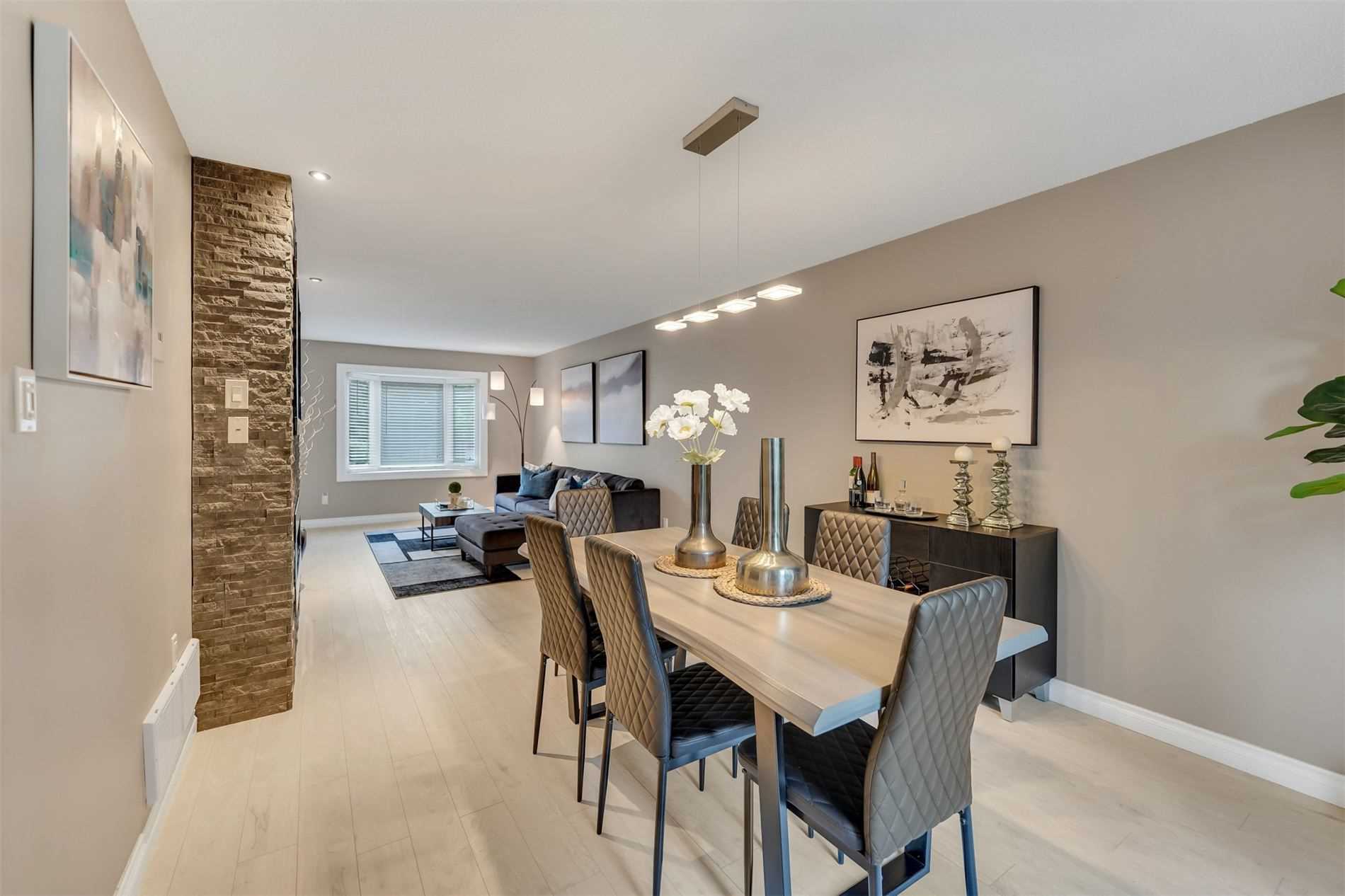 3 Mayfield Cres