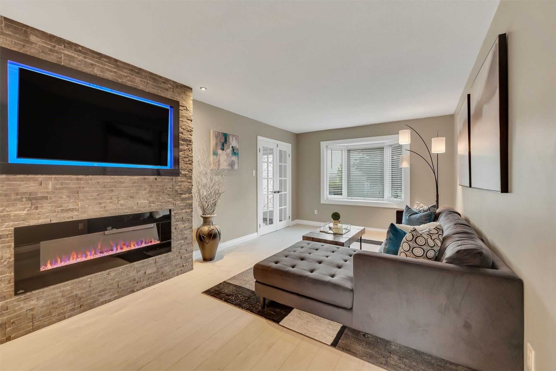 3 Mayfield Cres
