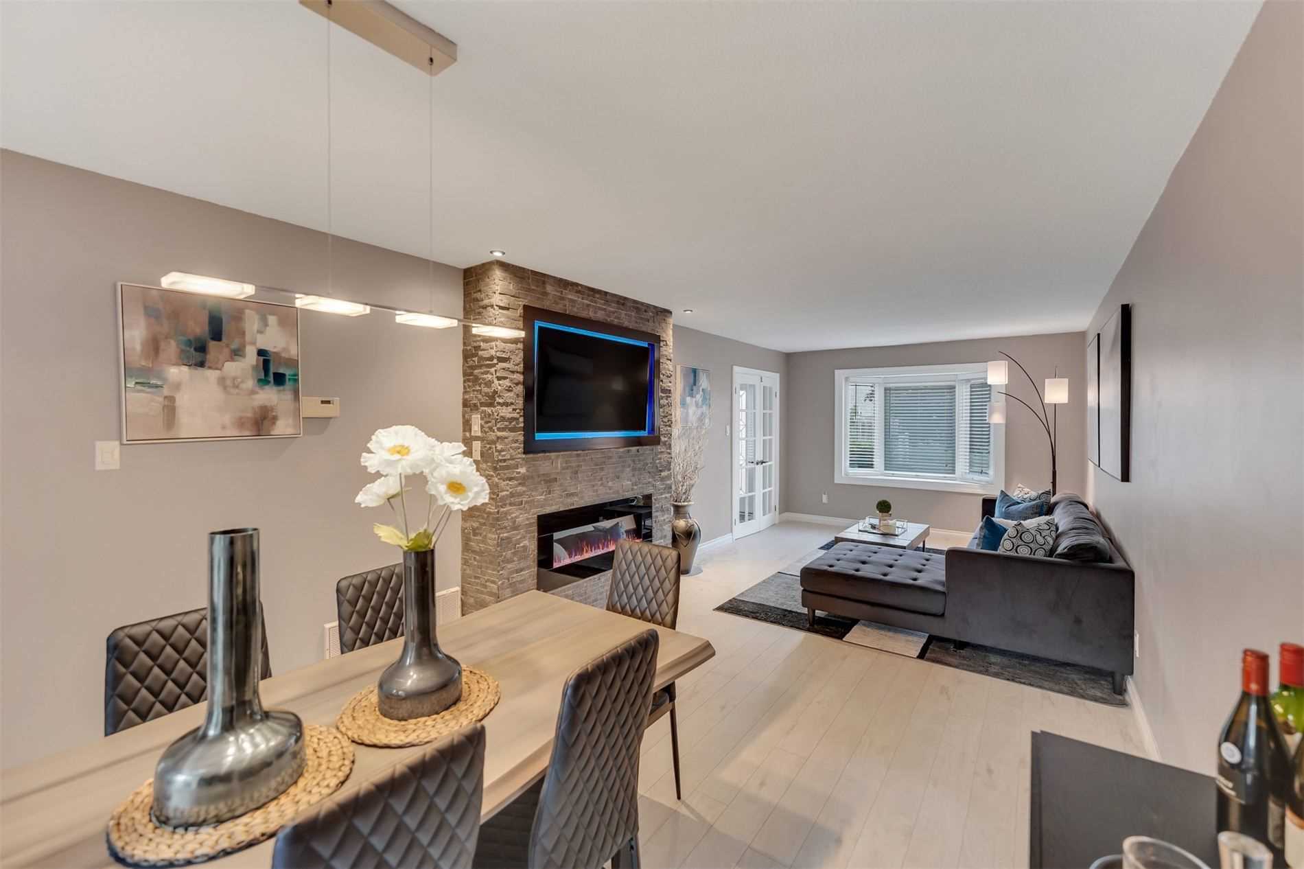 3 Mayfield Cres