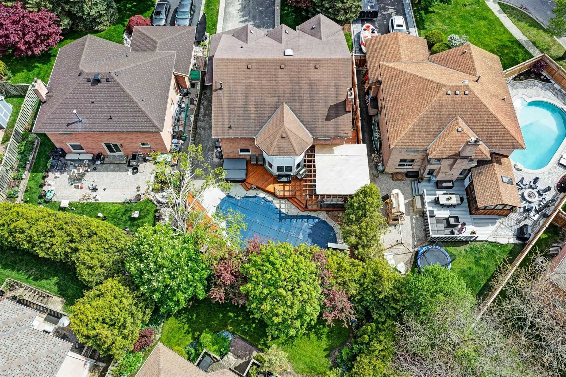 49 Fitzgerald Dr