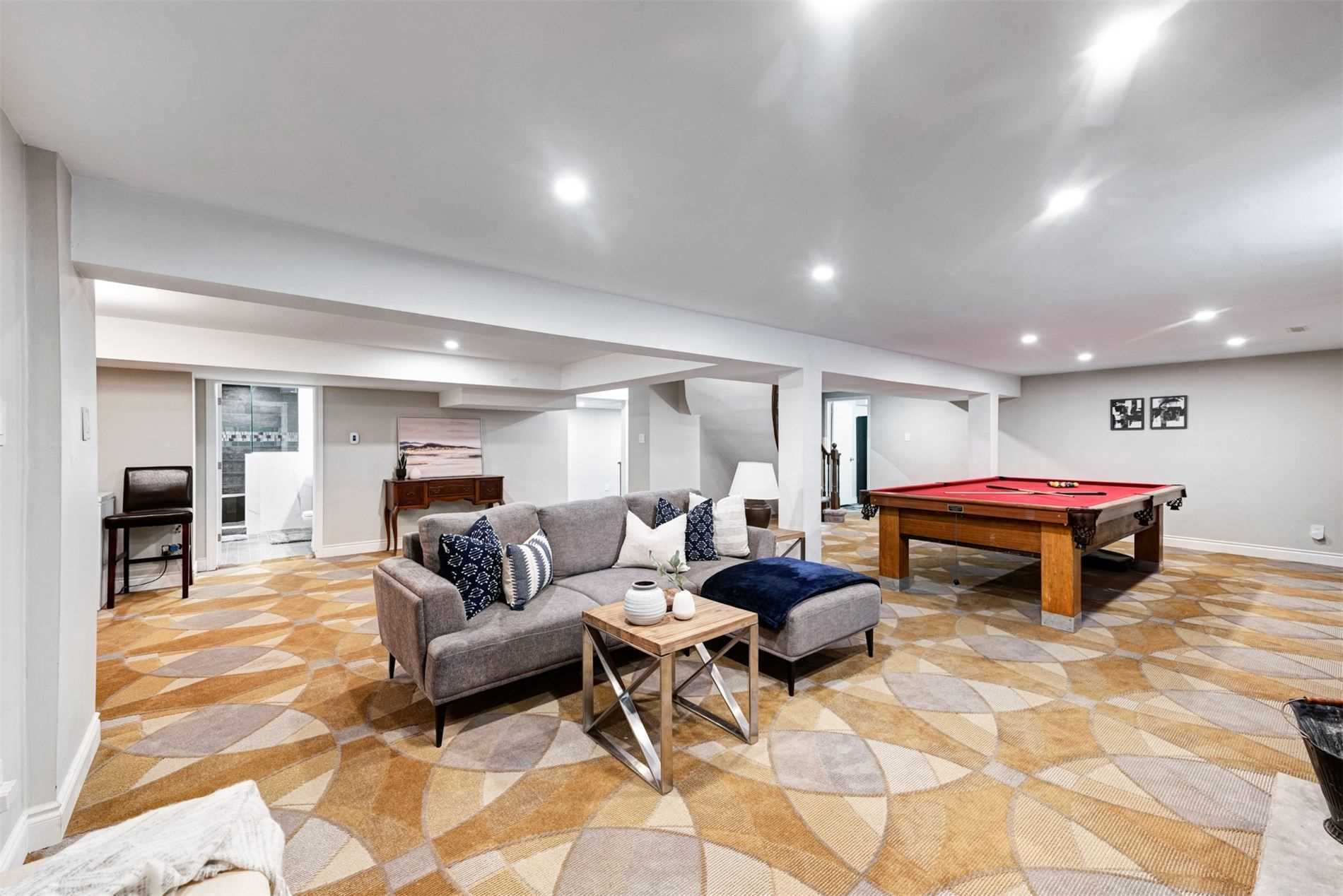 49 Fitzgerald Dr