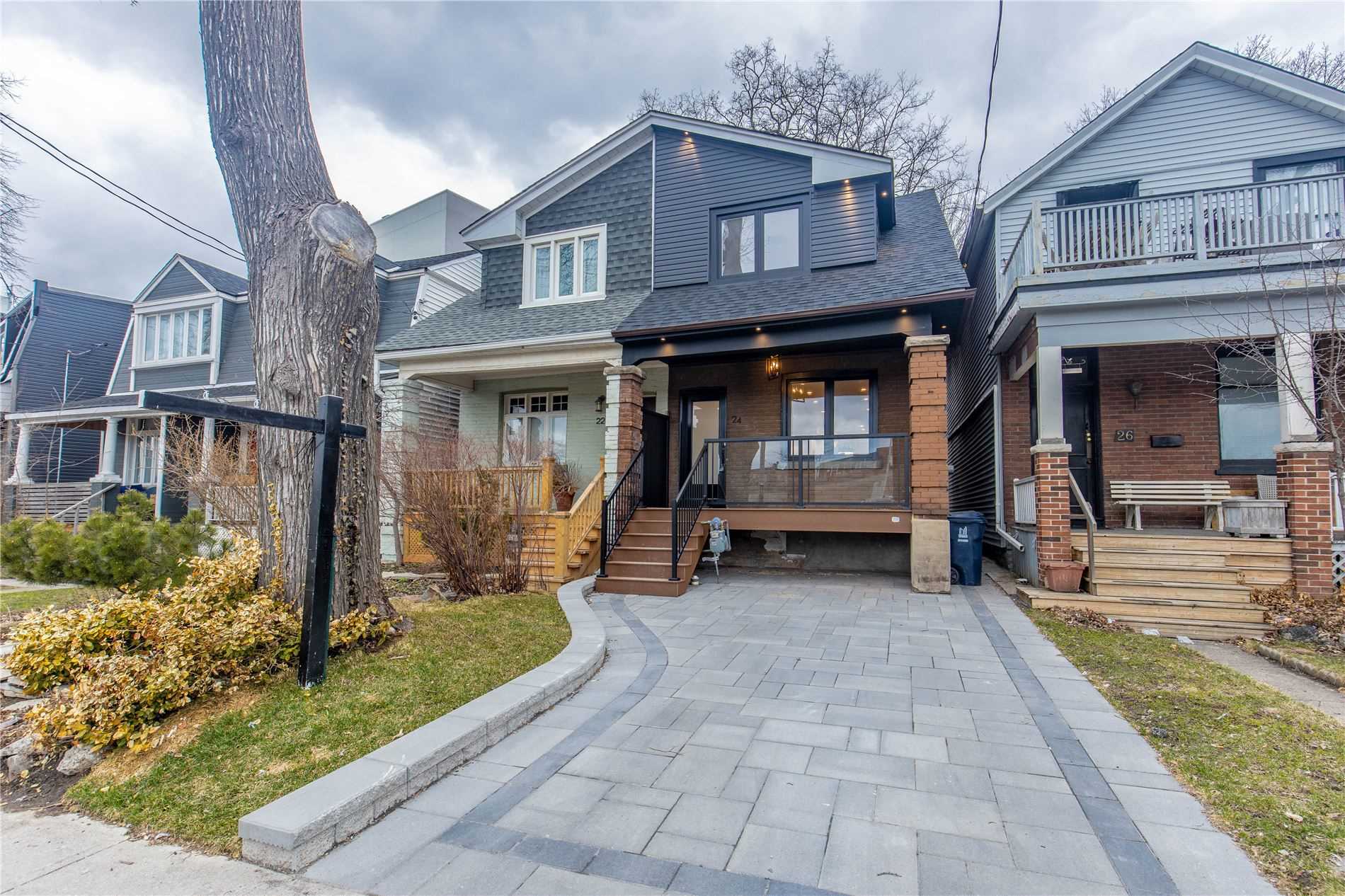 24 Erindale Ave