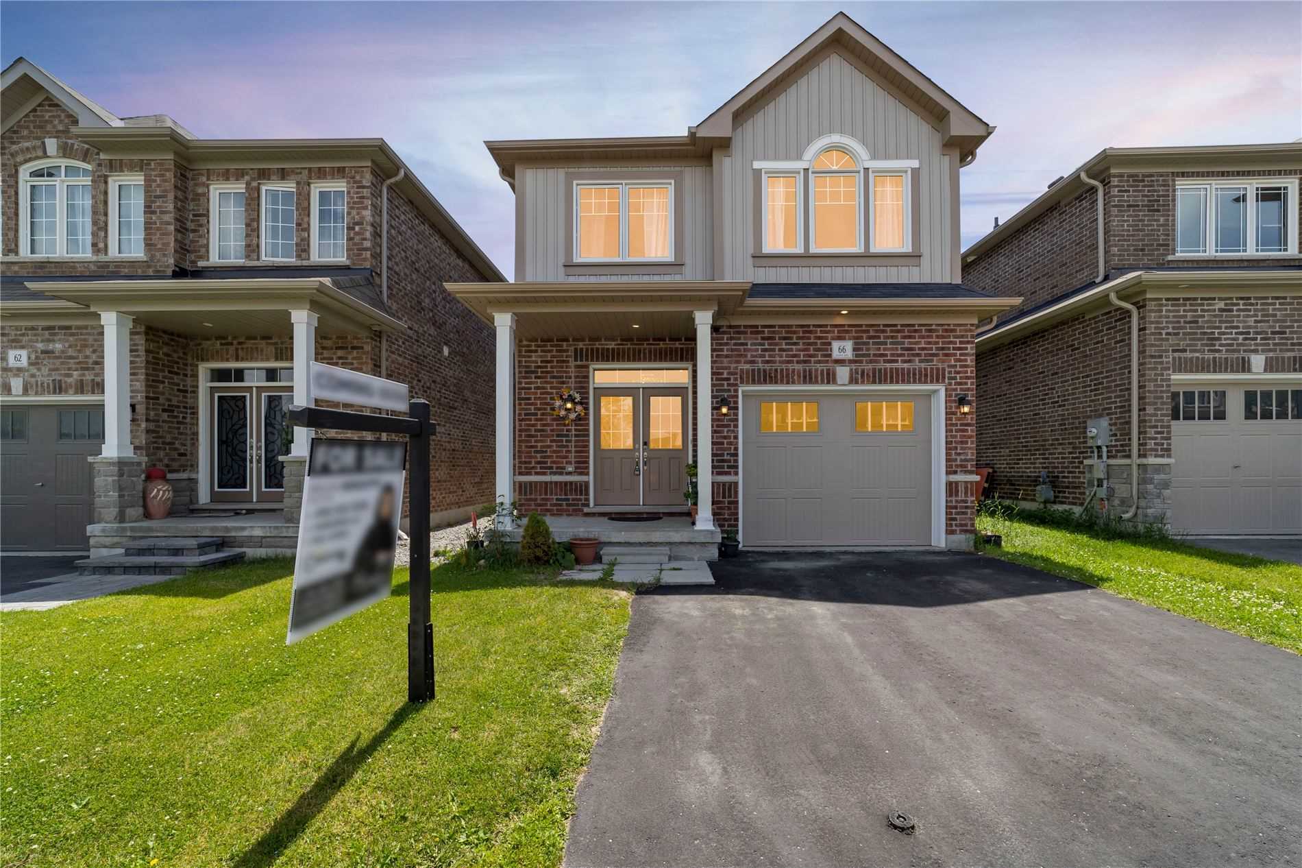 66 Moses Cres
