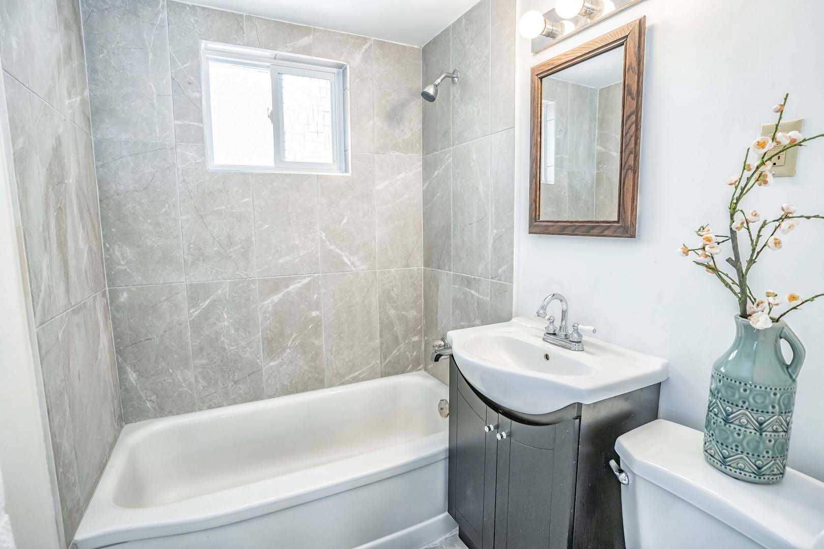 24 Woodhouse Cres