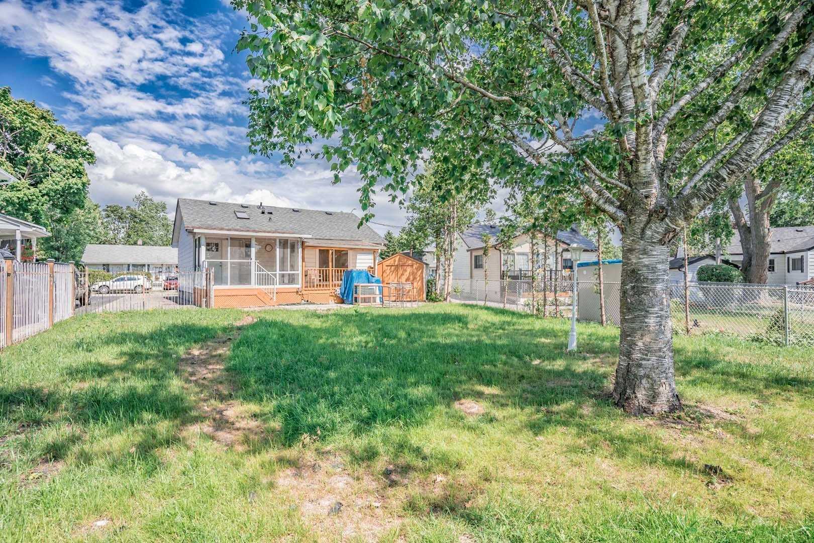 24 Woodhouse Cres