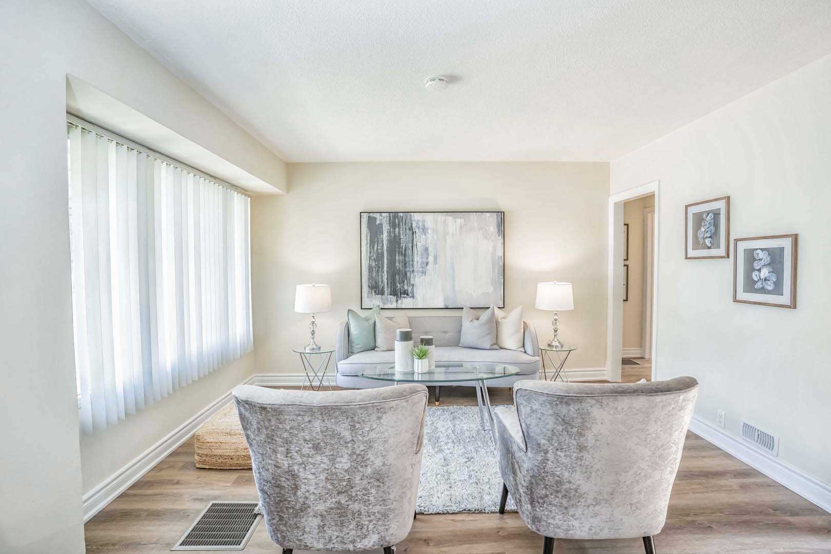 24 Woodhouse Cres