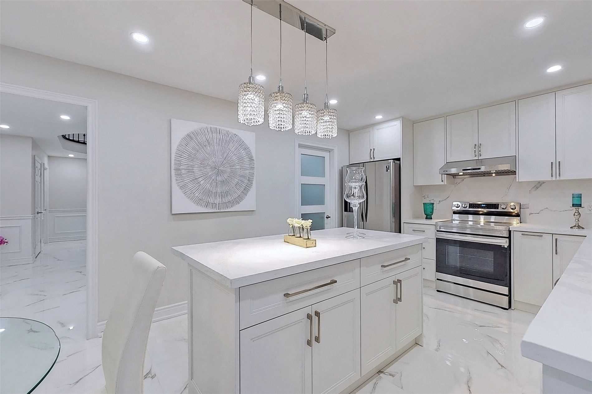 56 Dalmatian Cres