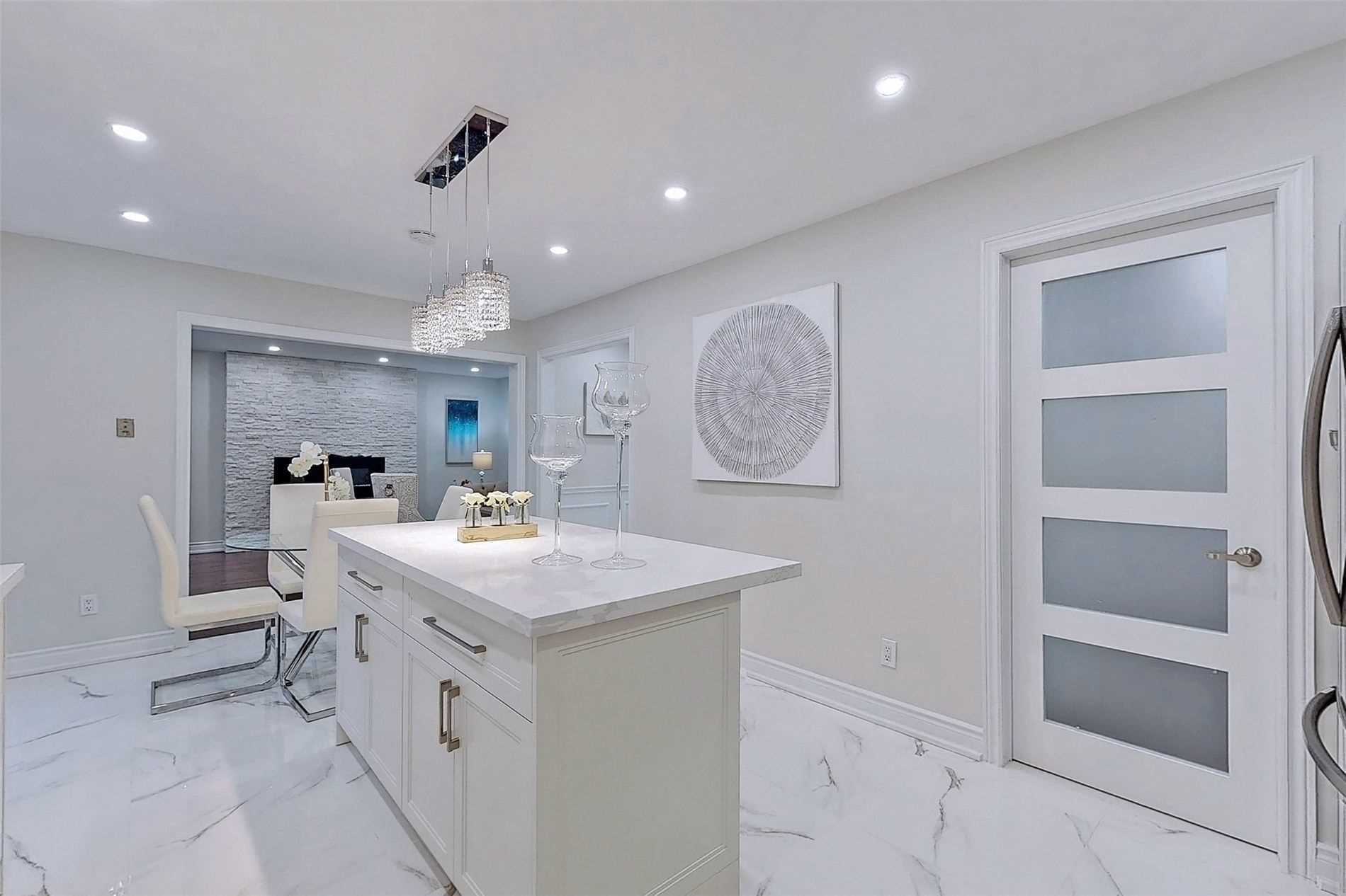 56 Dalmatian Cres