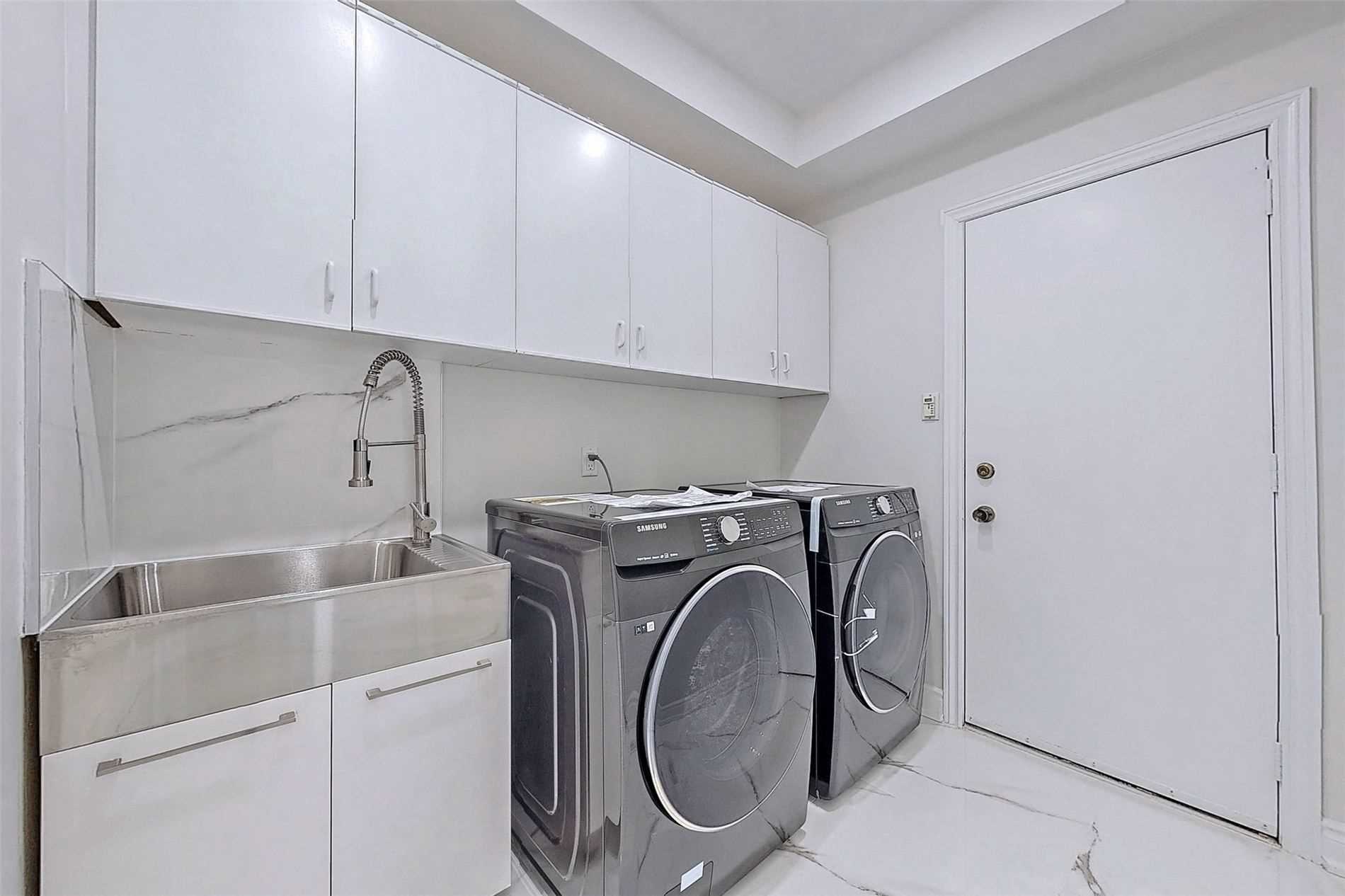 56 Dalmatian Cres