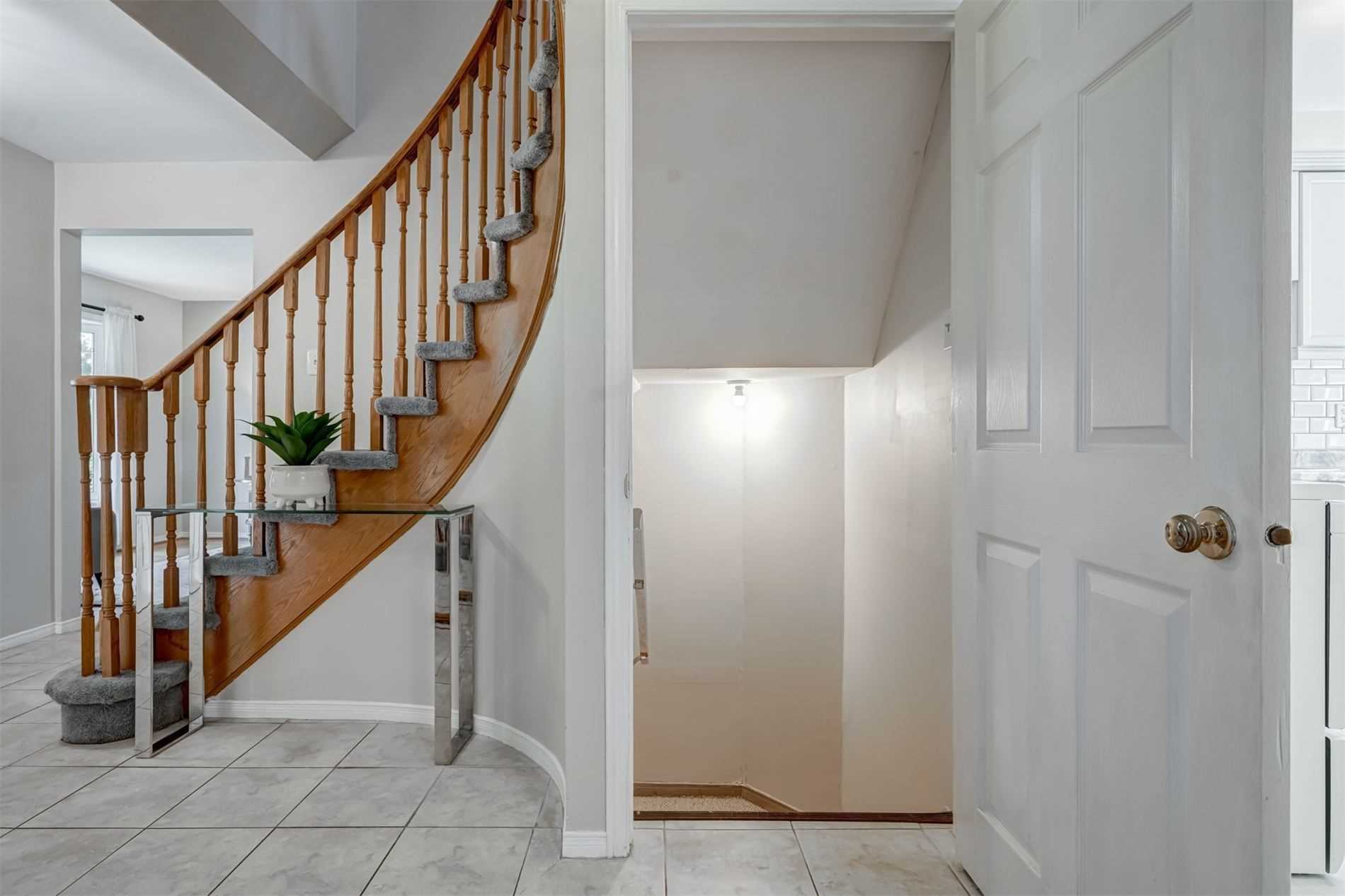 Listing E5699111 - Large Photo # 29