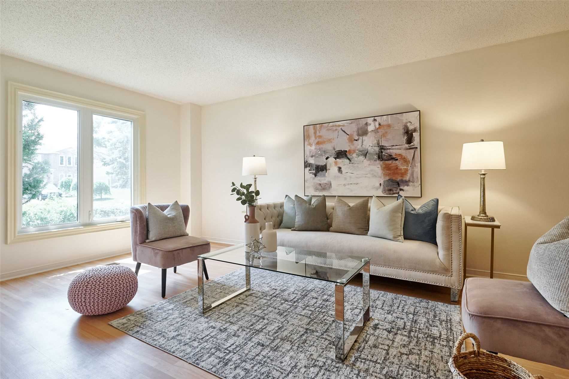 33 Wilce Dr