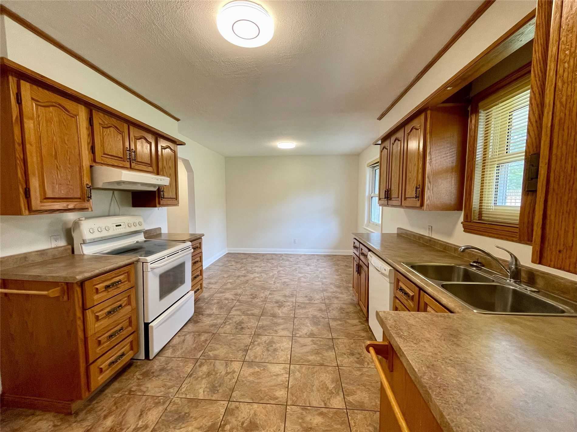 Listing E5711157 - Large Photo # 8