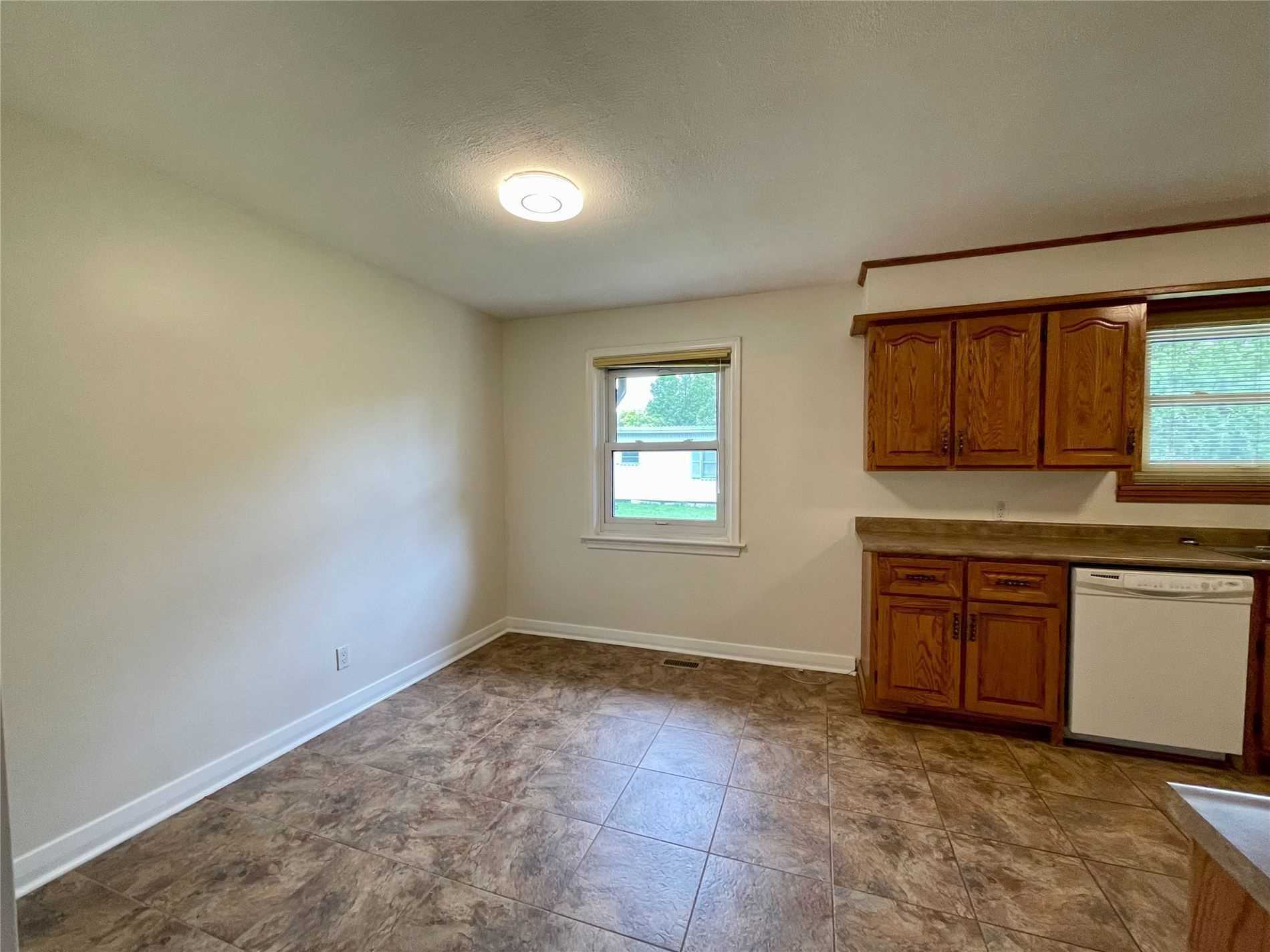 Listing E5711157 - Large Photo # 10