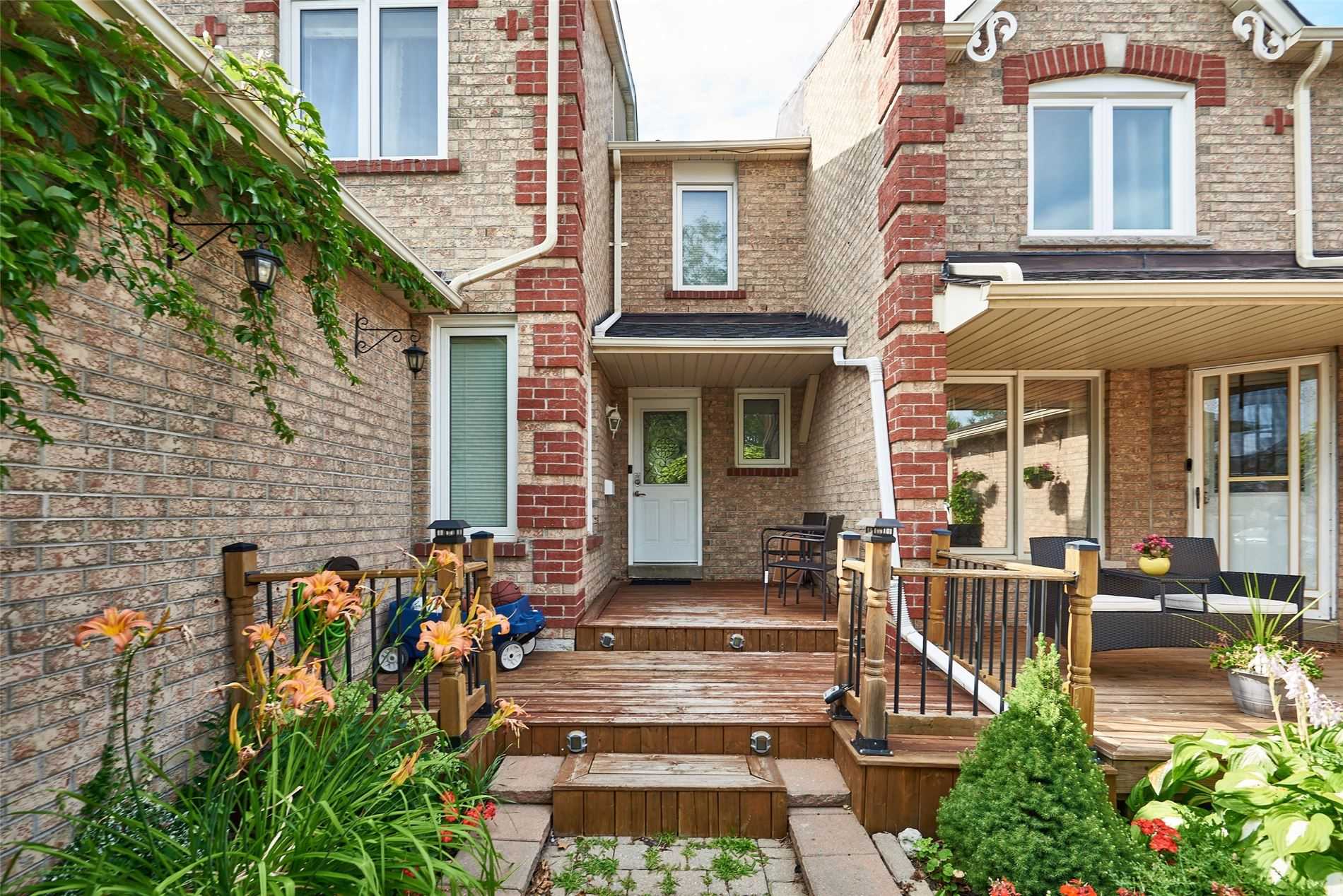 77 Stuart Rd