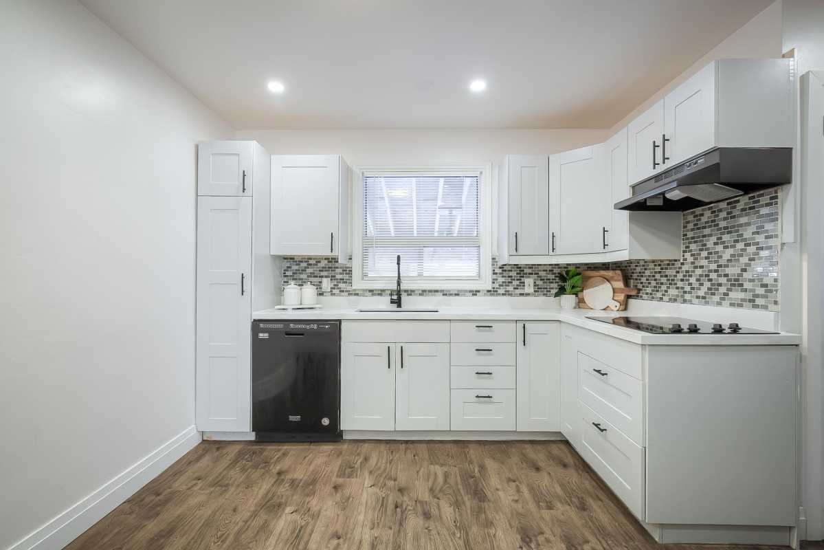 461 Finucane St, #Upper