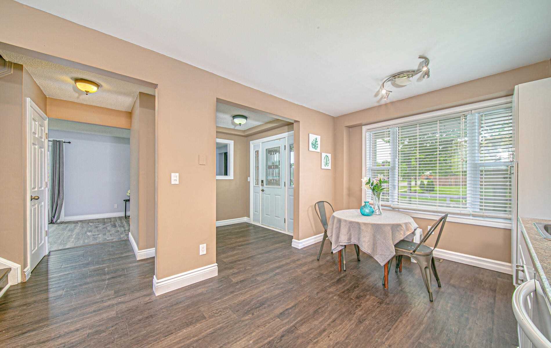 63 Stanford Cres
