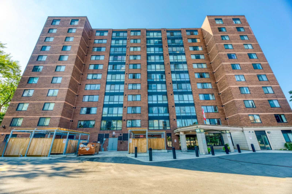 1665 Victoria Park Ave W 1665 Victoria Park Ave W