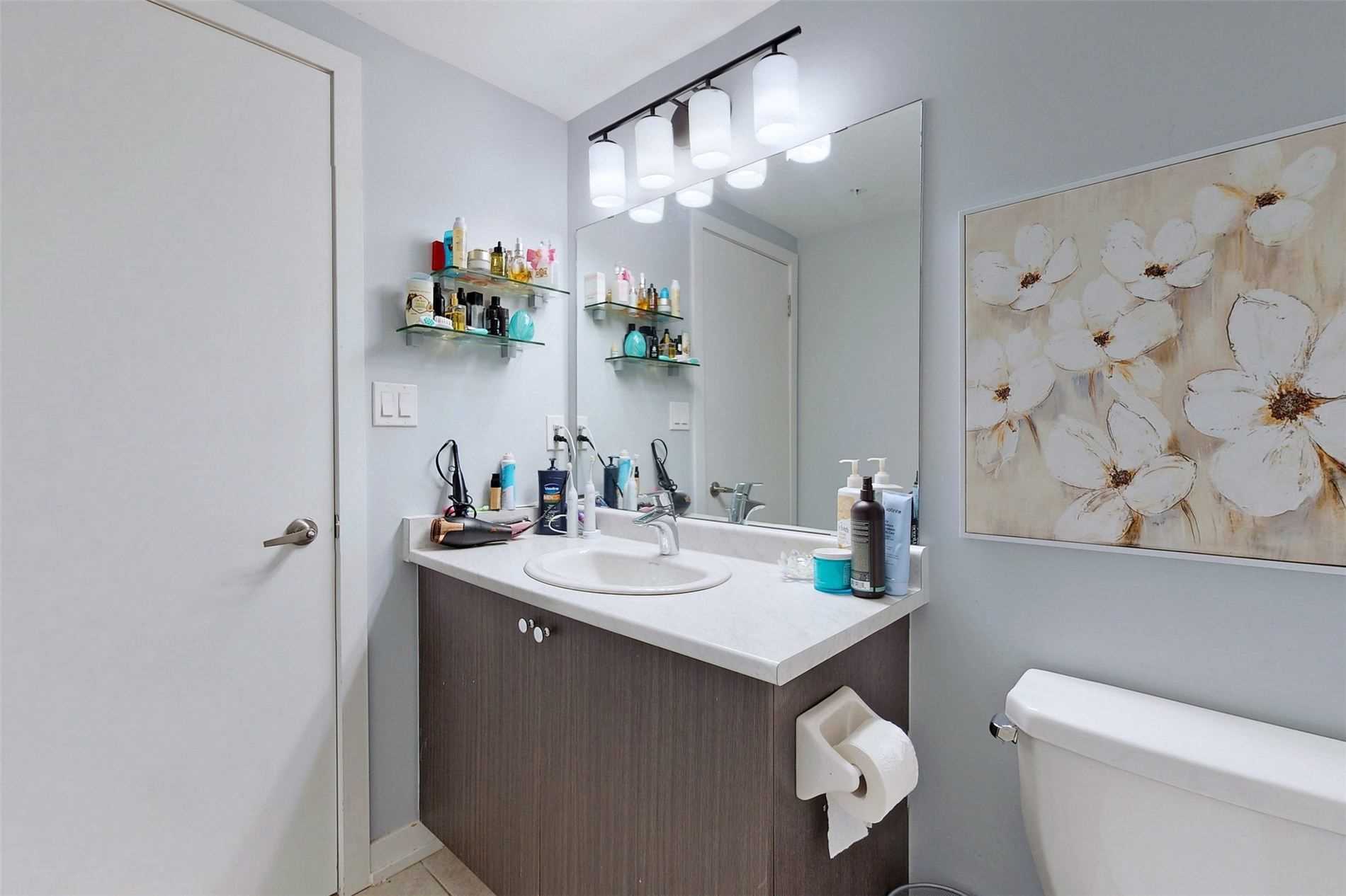 1555 Kingston Rd, #404