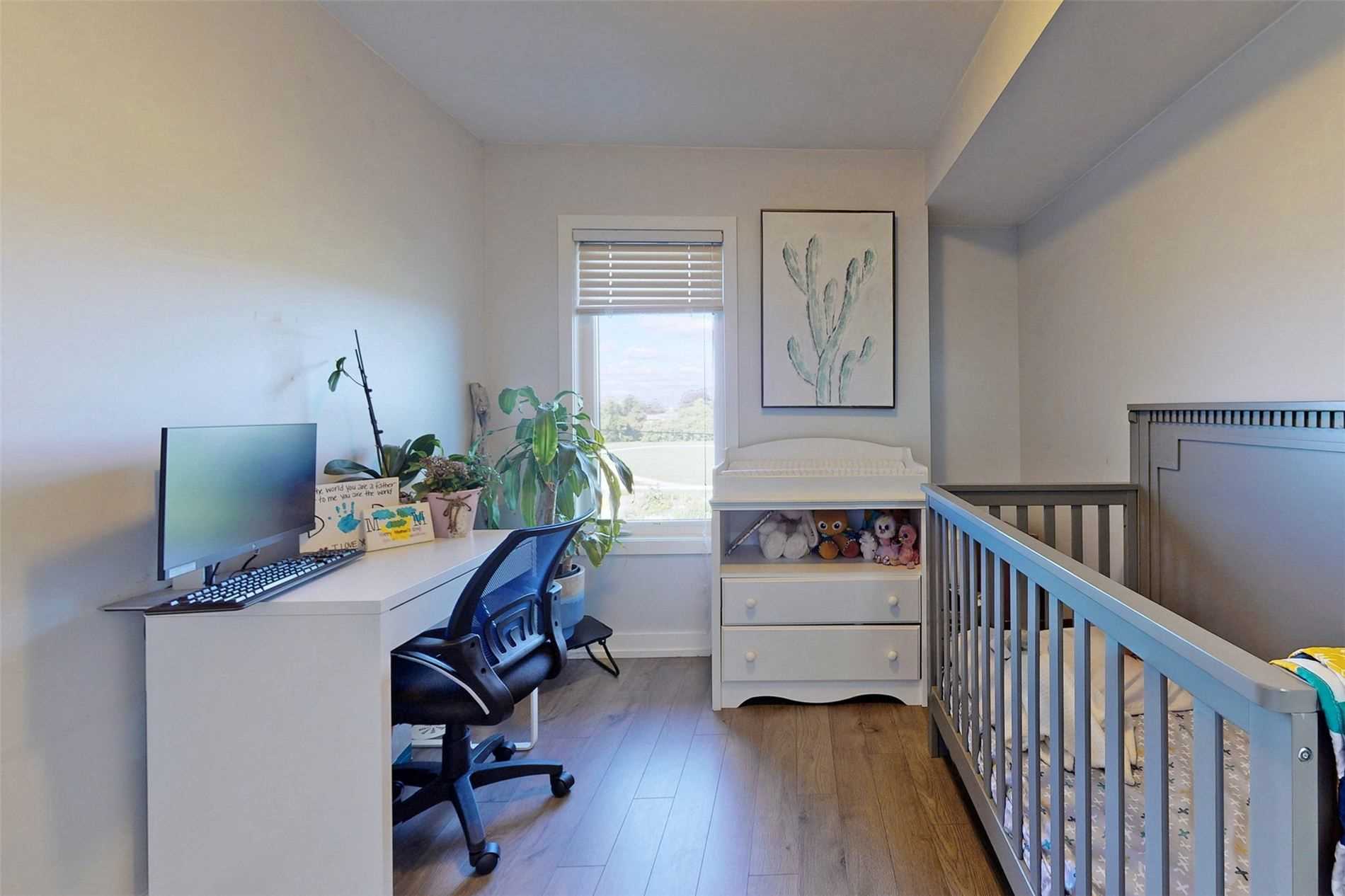 1555 Kingston Rd, #404