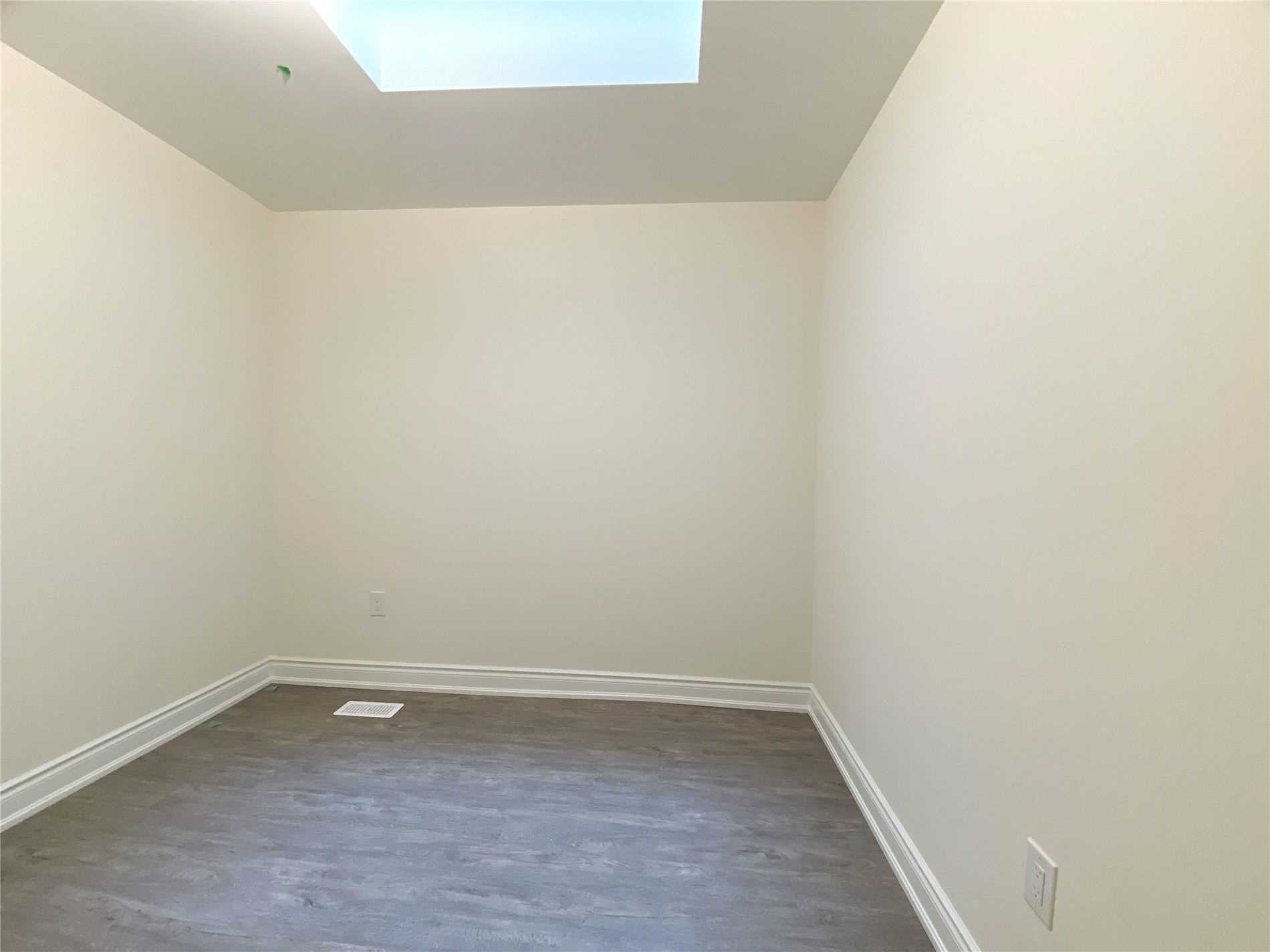 12 Bellerive Lane