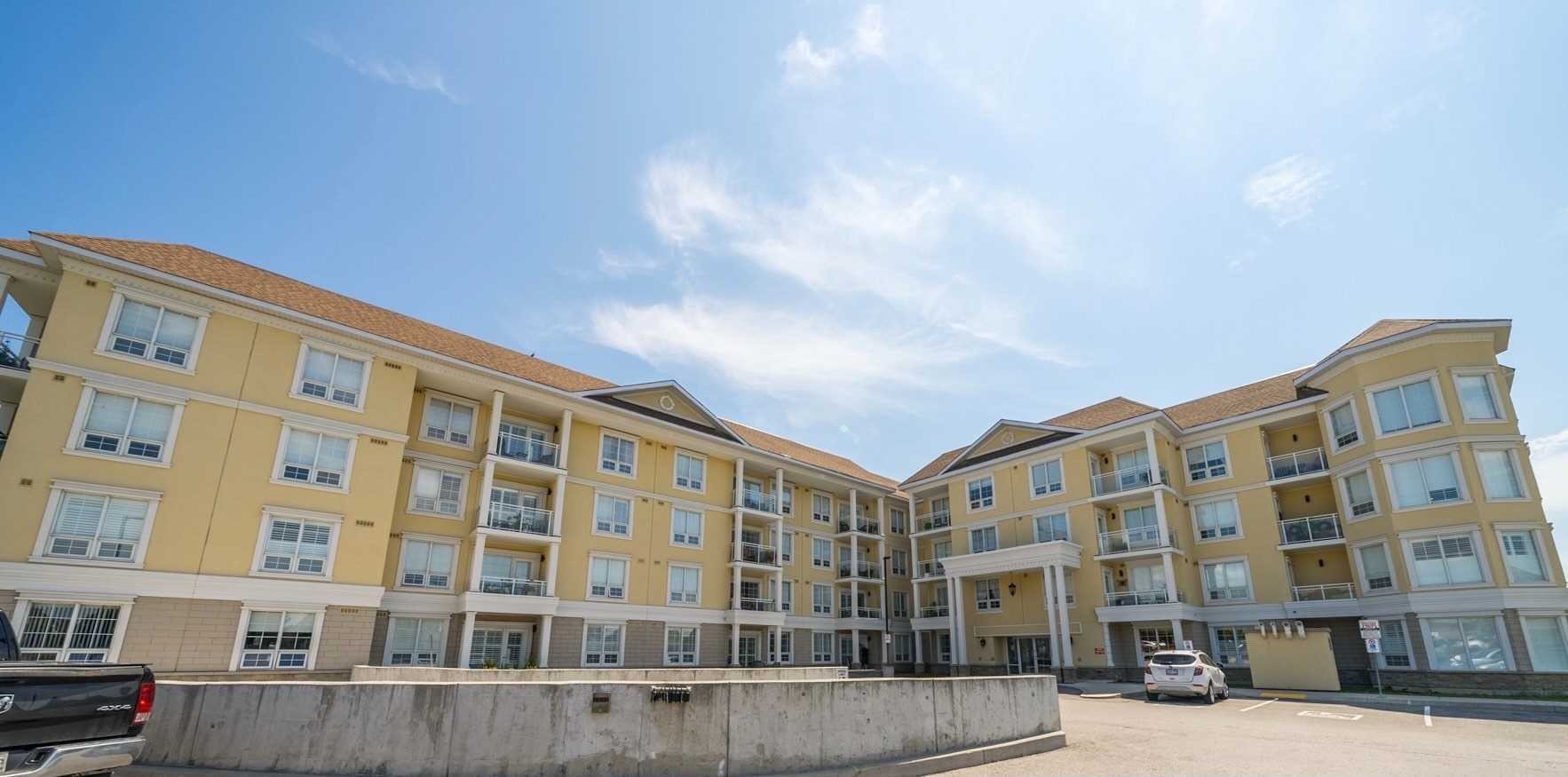 21 Brookhouse Dr, #209
