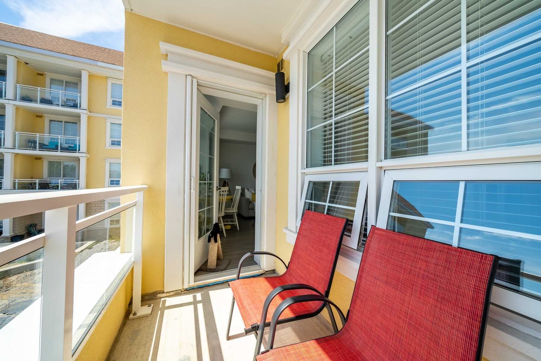 21 Brookhouse Dr, #209