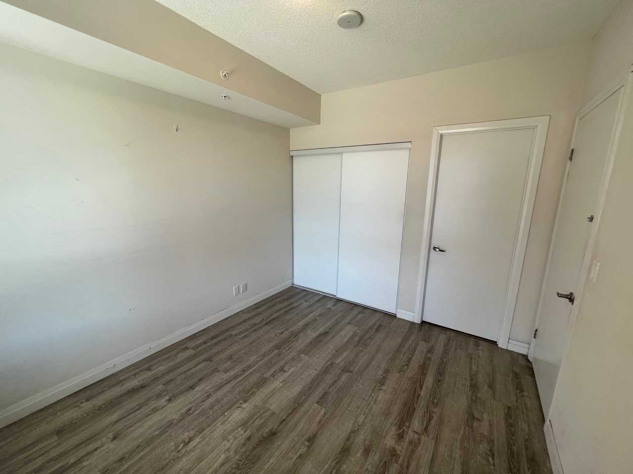 22 East Haven Dr, #536