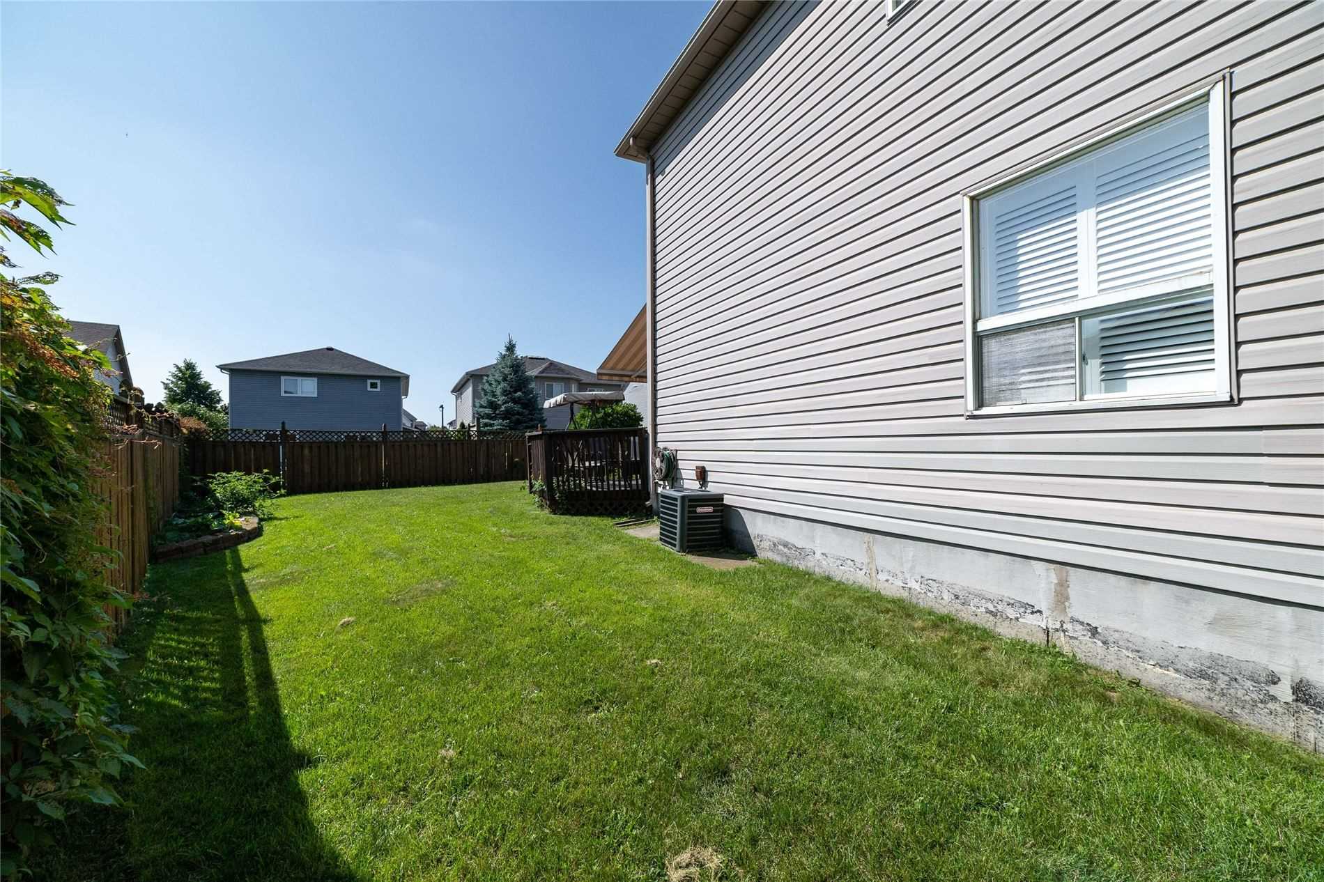 5 Shady Lane Cres
