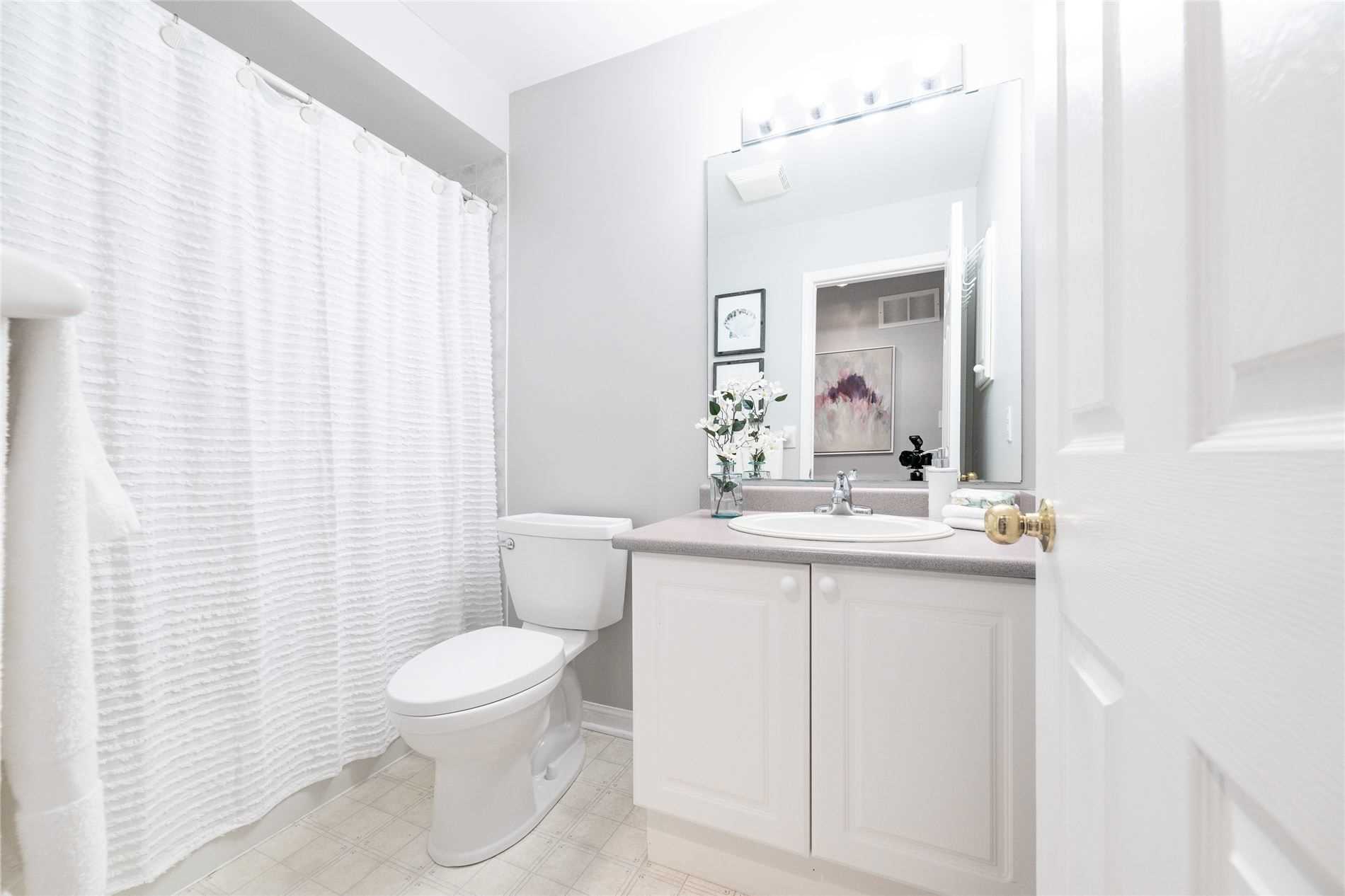 5 Shady Lane Cres