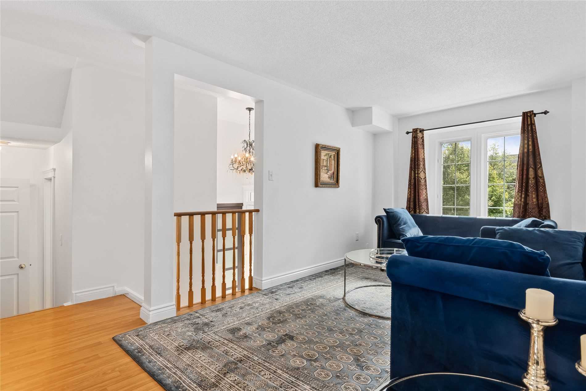 6 Twigg Dr