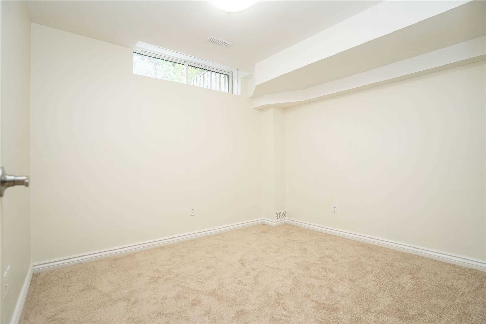 Listing E5728073 - Large Photo # 32