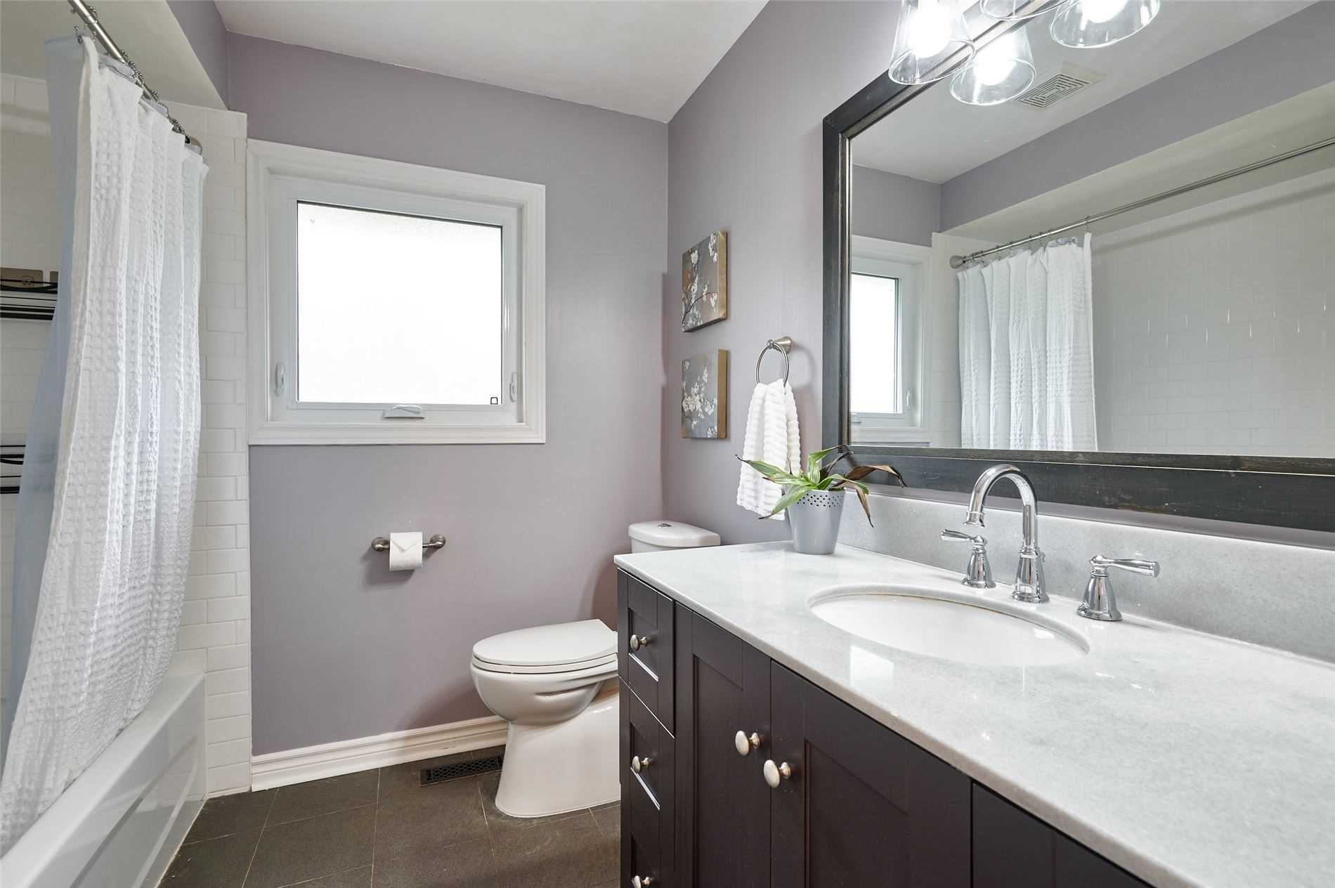 27 Sugarbush Sq