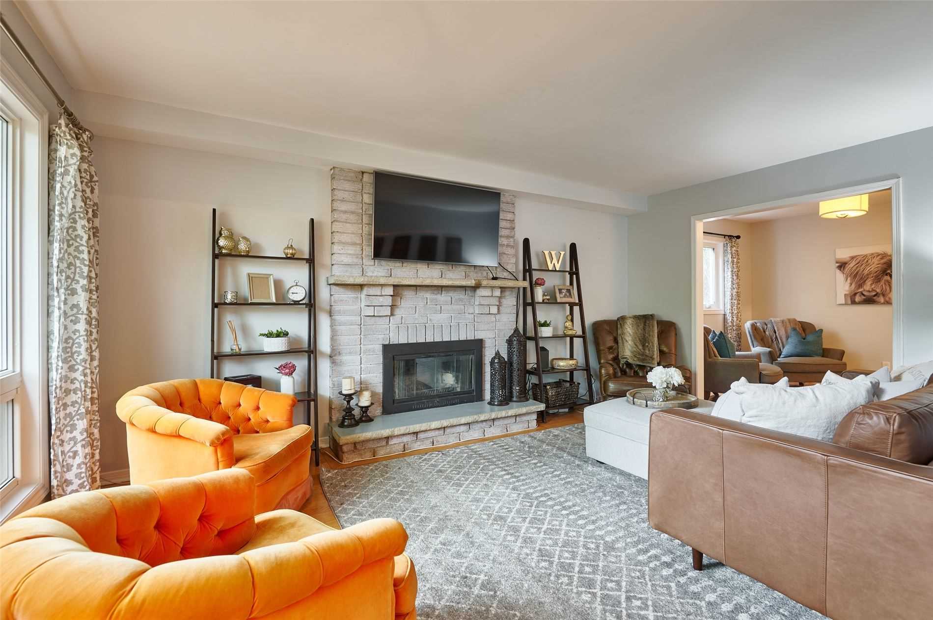 27 Sugarbush Sq