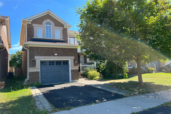 21 Northgrove Cres, Whitby