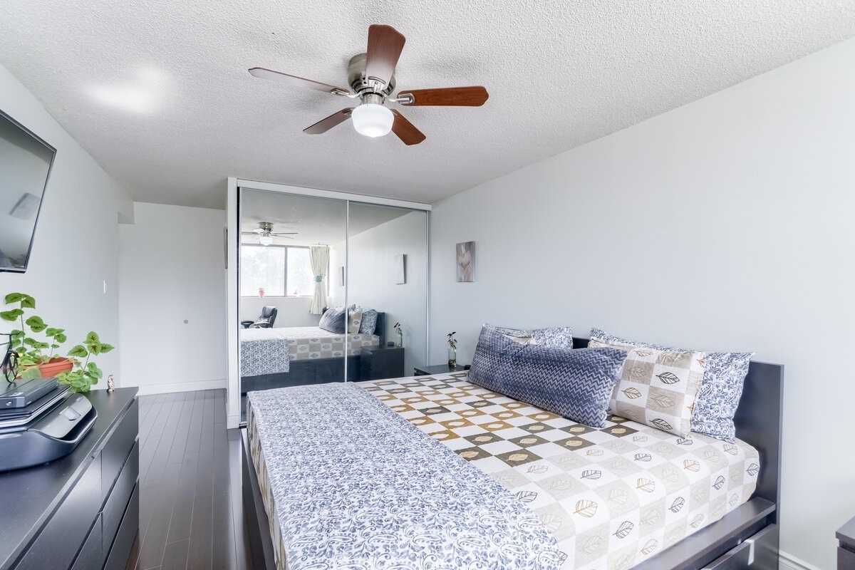 99 Blackwell Ave, #208