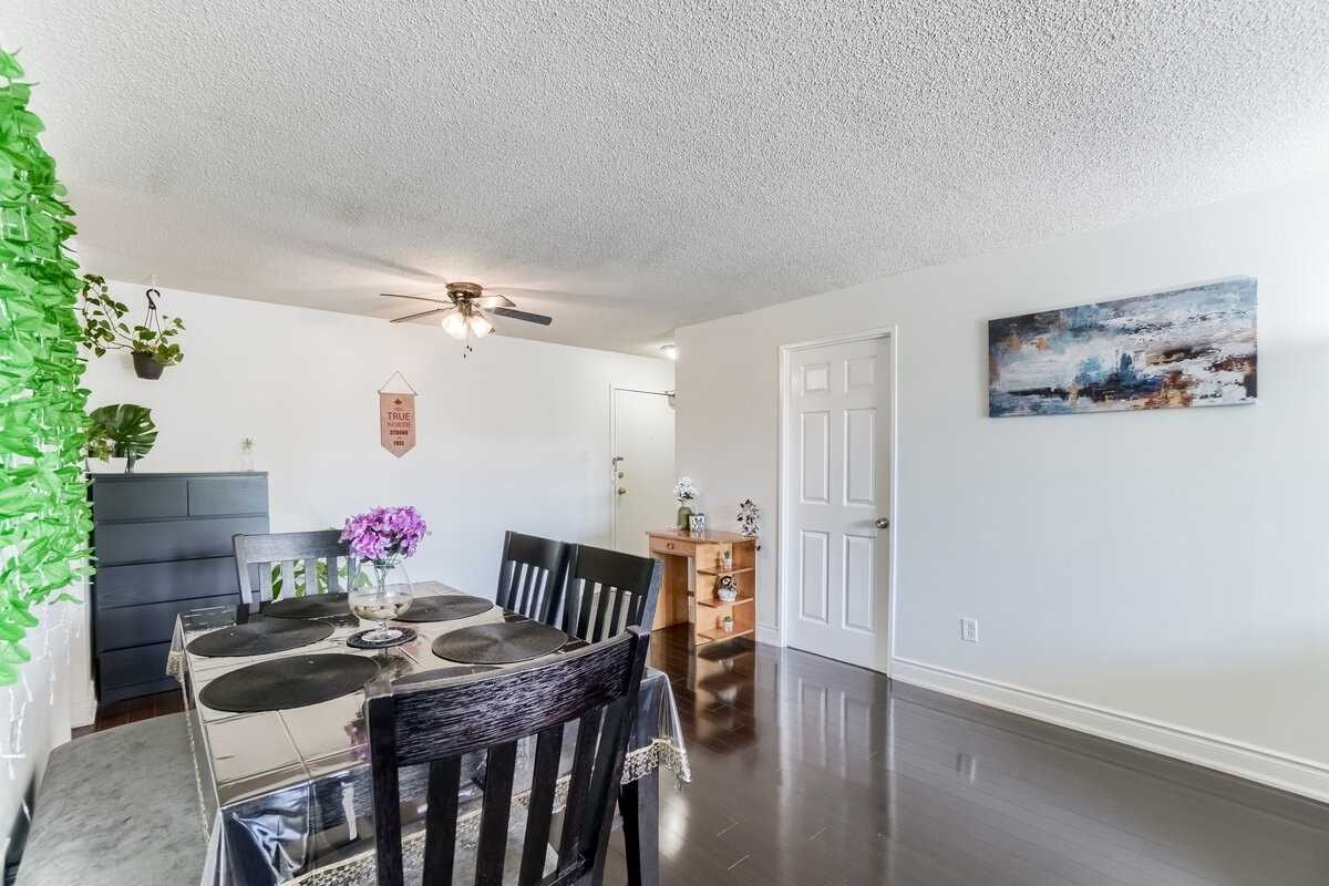 99 Blackwell Ave, #208