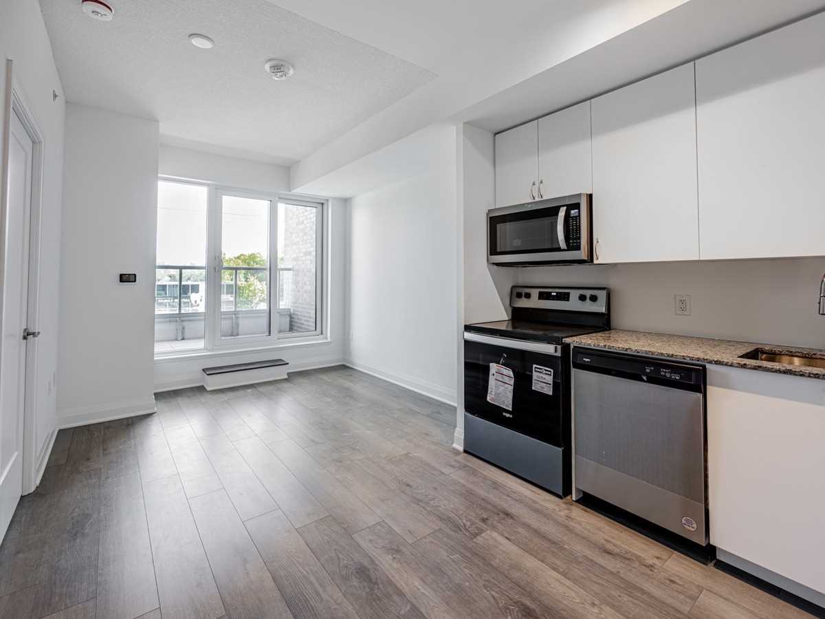 3220 Sheppard Ave E, #217