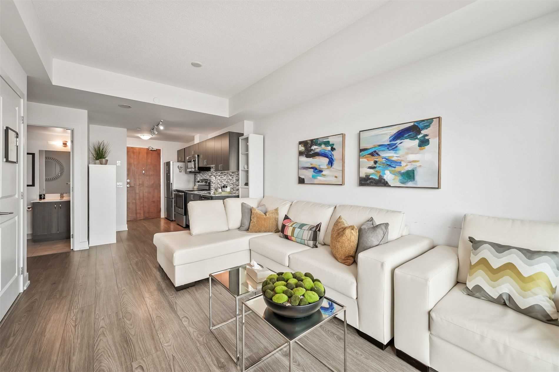 1215 Bayly St, #1403