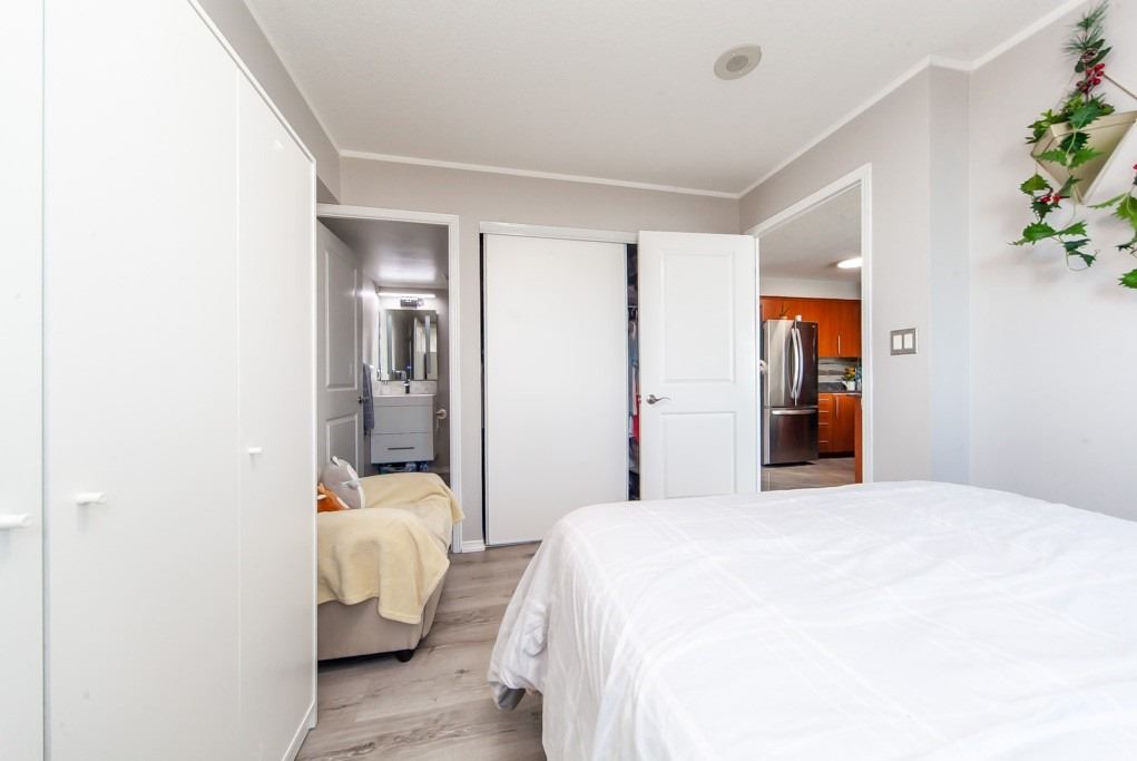 8 Rosebank Dr, #6L