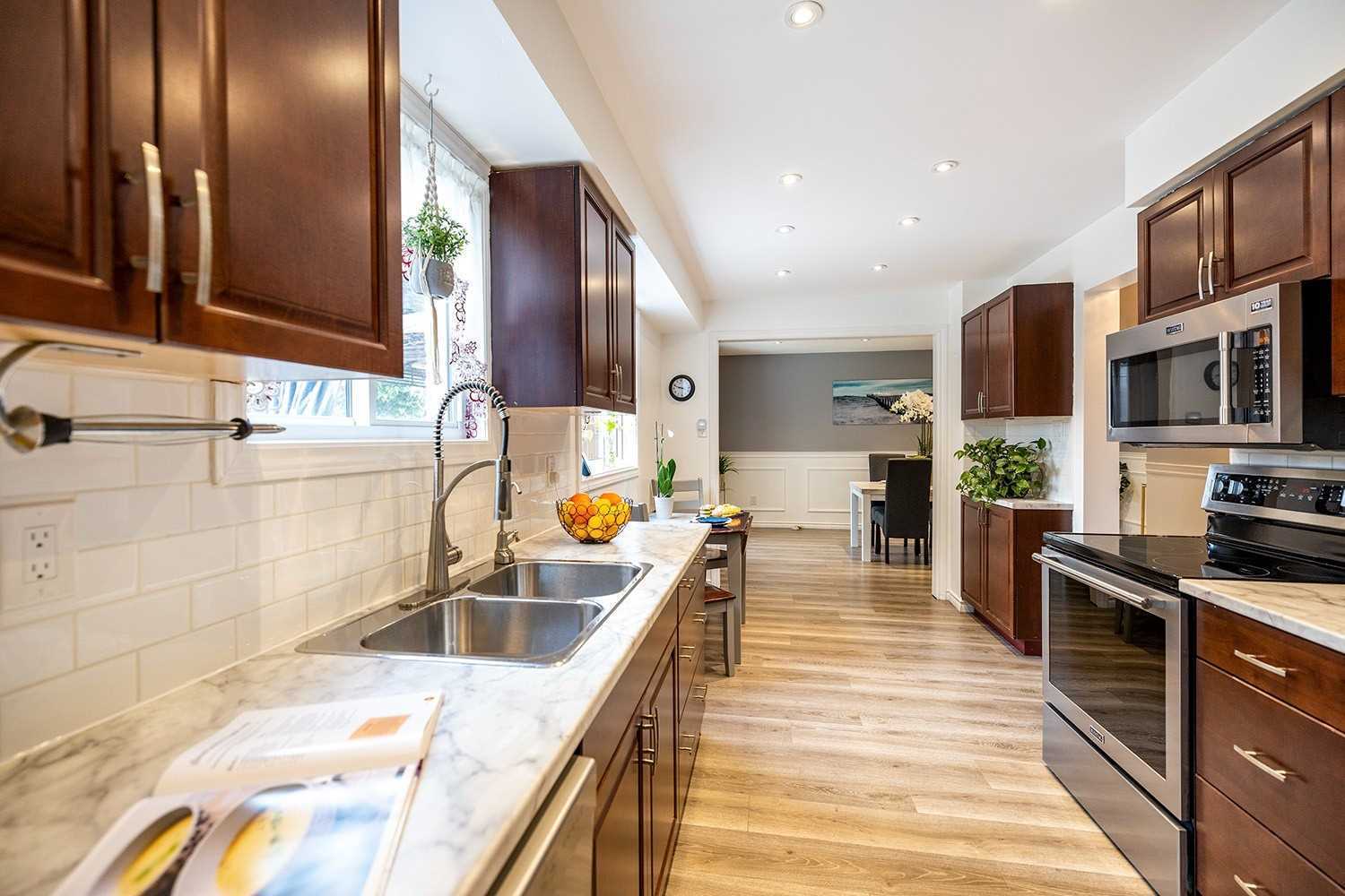 181 Trudeau Dr